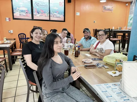 Mariscos Playa Mocambo image 1