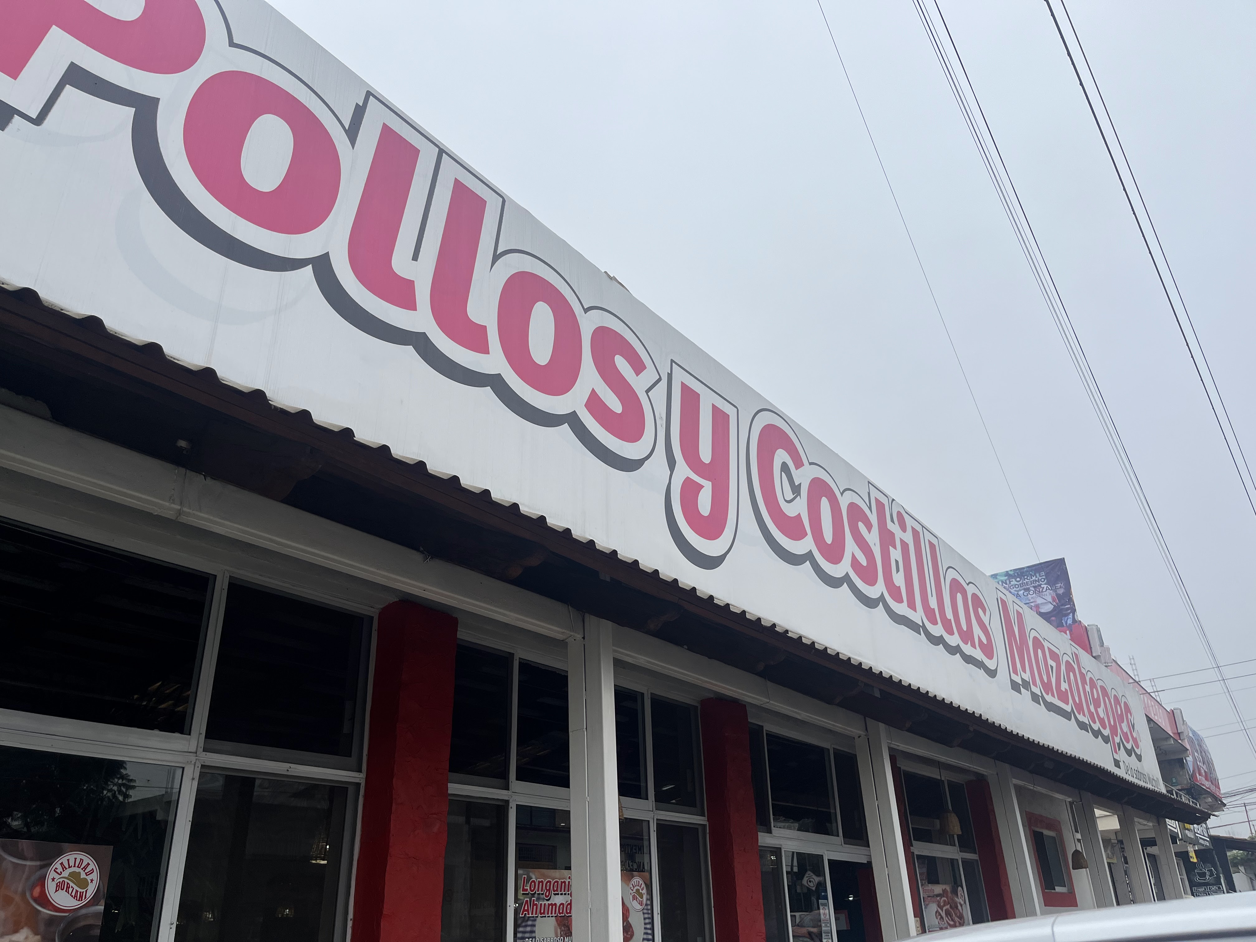 Pollos y Costillas Mazatepec image 1