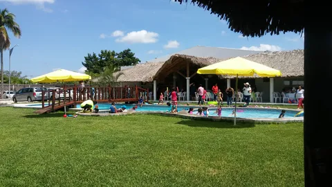 Las Palmas Restaurant Campestre Carrizal. image 3