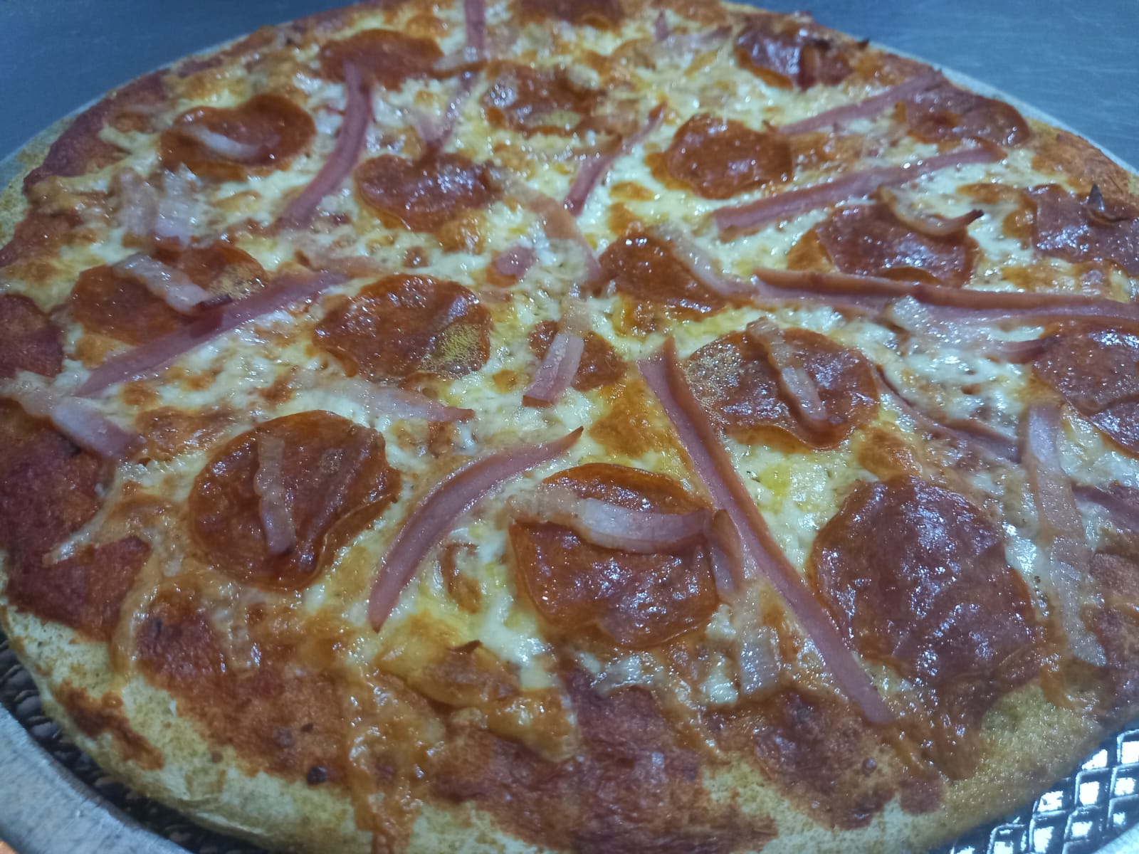 Pizzas via 16 image 8