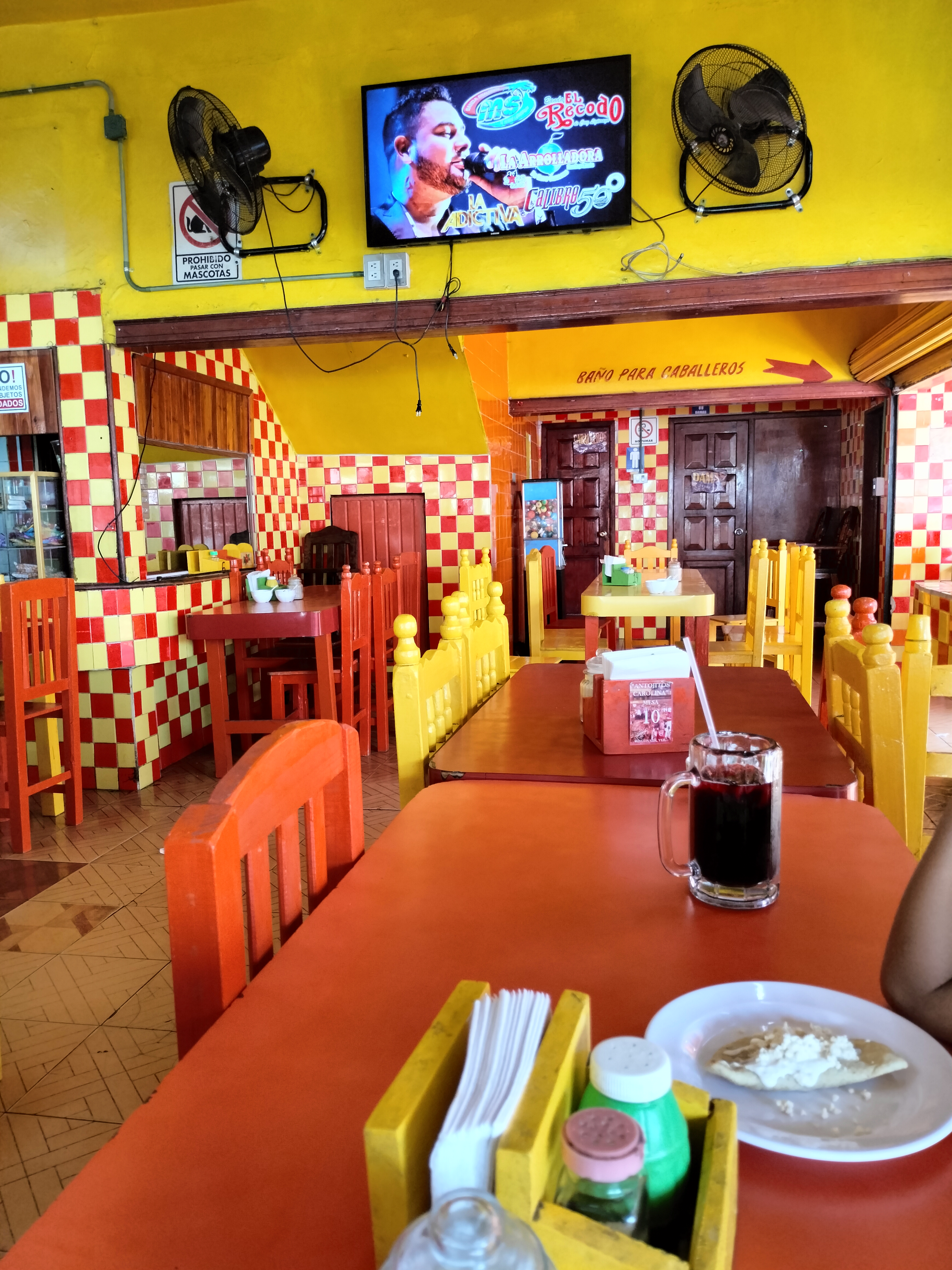 Antojitos Carolina image 4