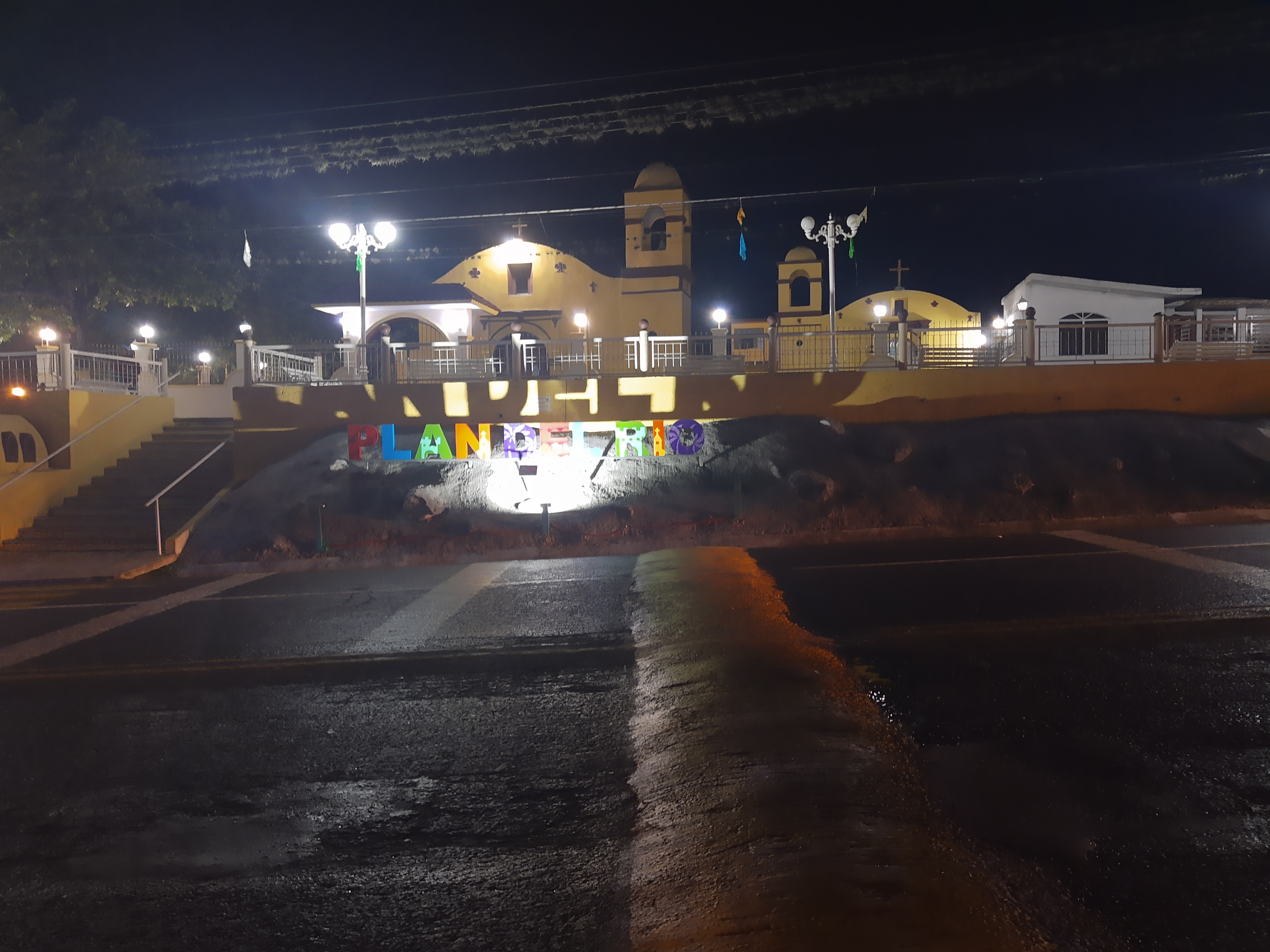 El Sazón de La Abuela image 6