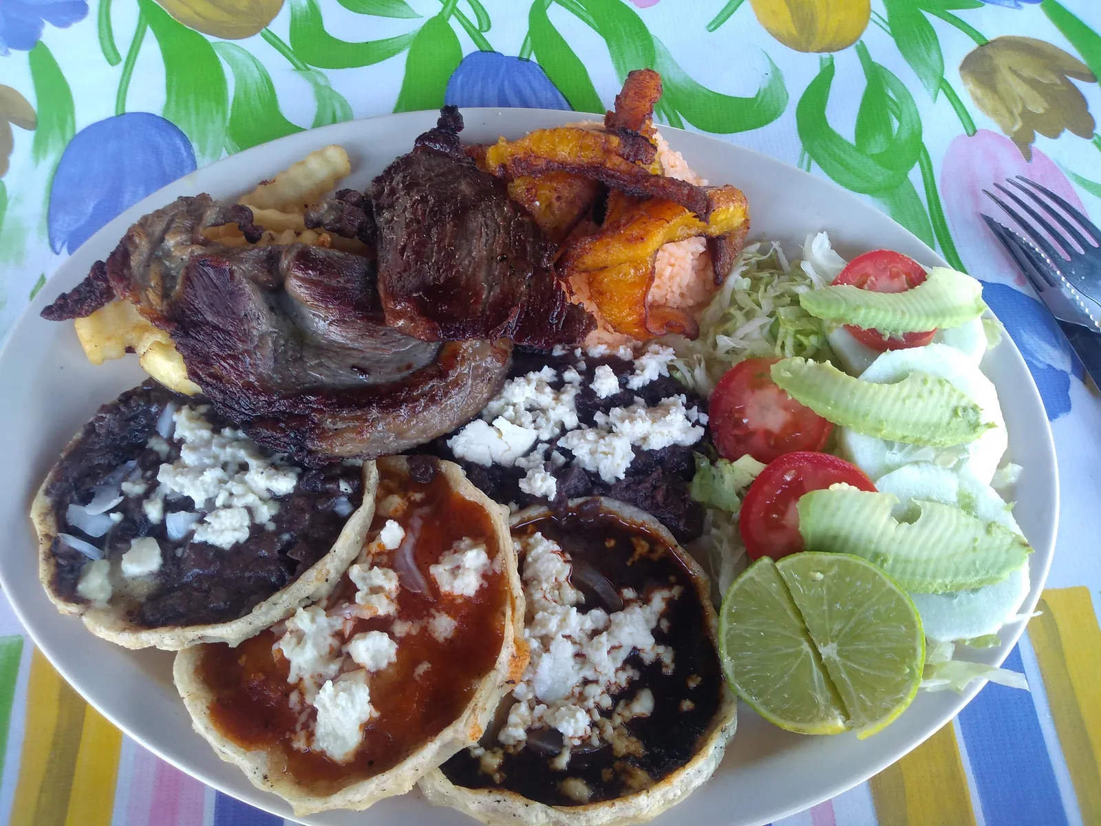 Comedor Las Palmas image 2