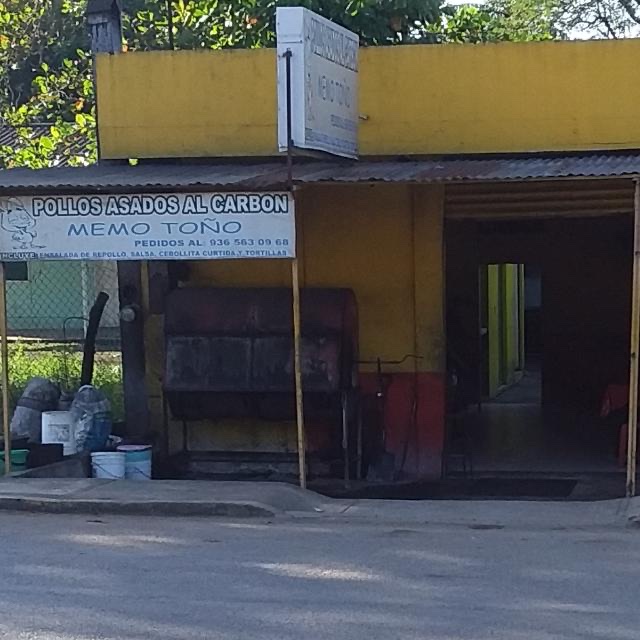 Pollos Asados Al Carbon "MEMO TOÑO" image 1