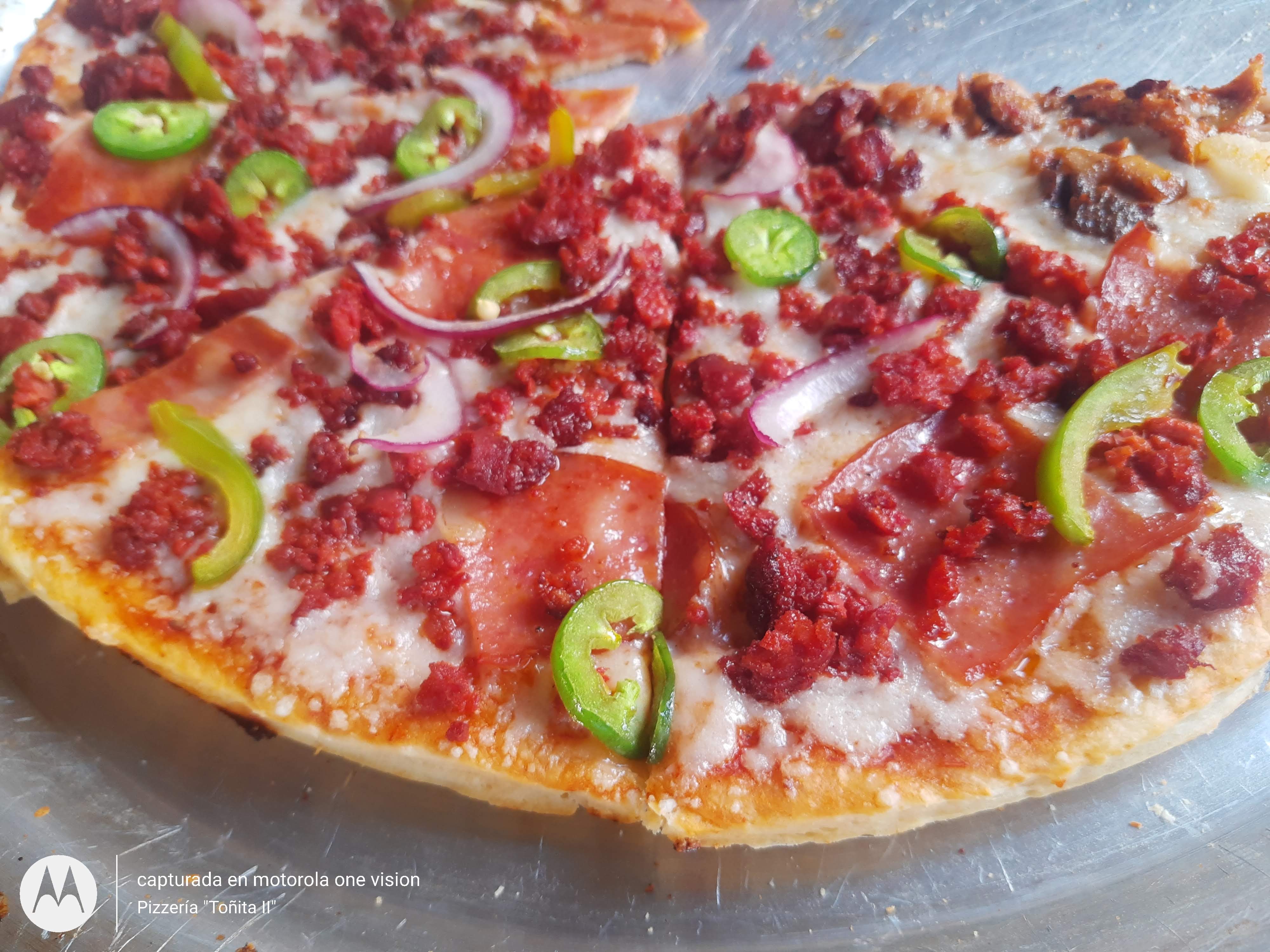 Pizzería "toñitaII" image 1