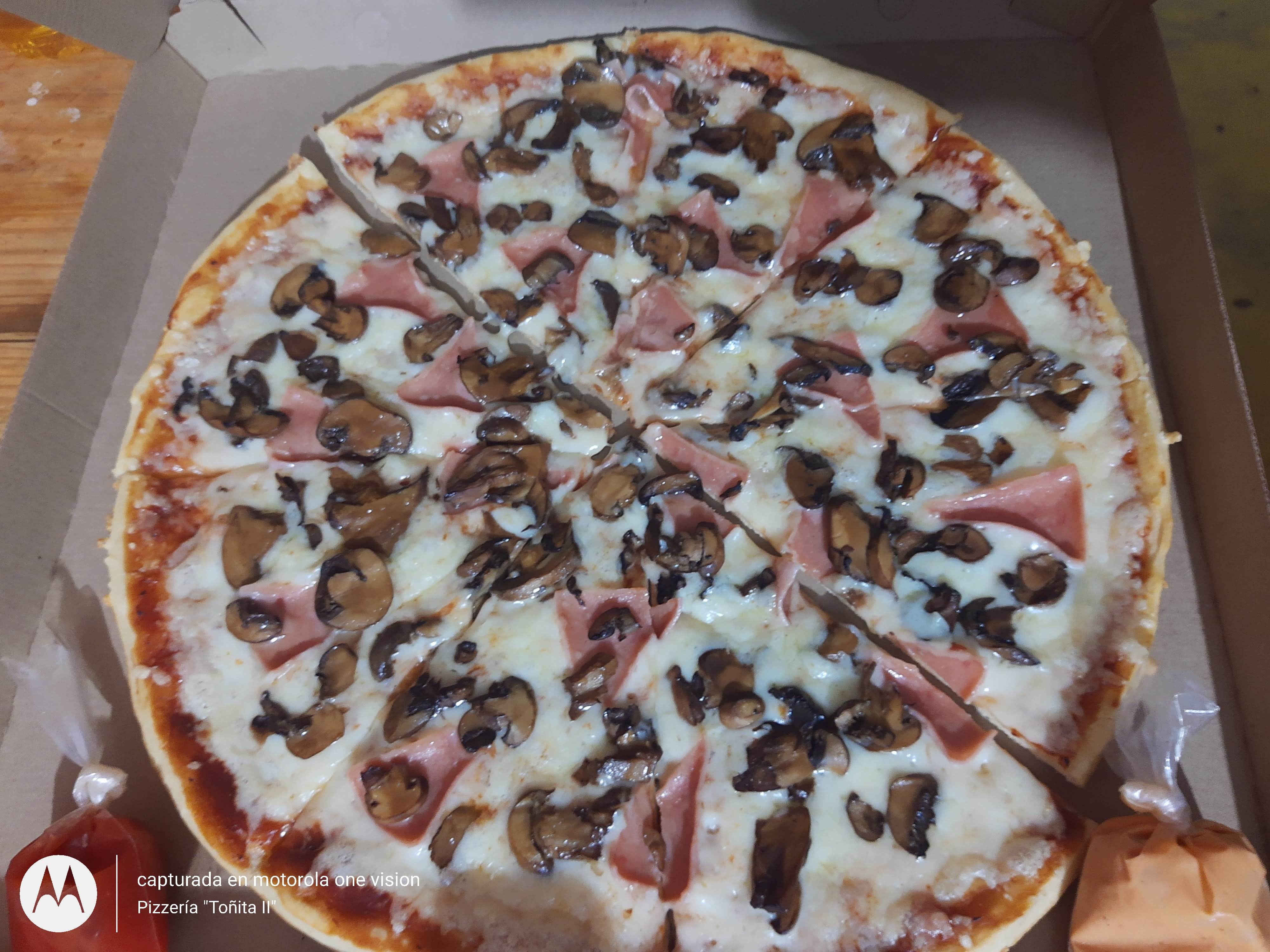 Pizzería "toñitaII" image 3