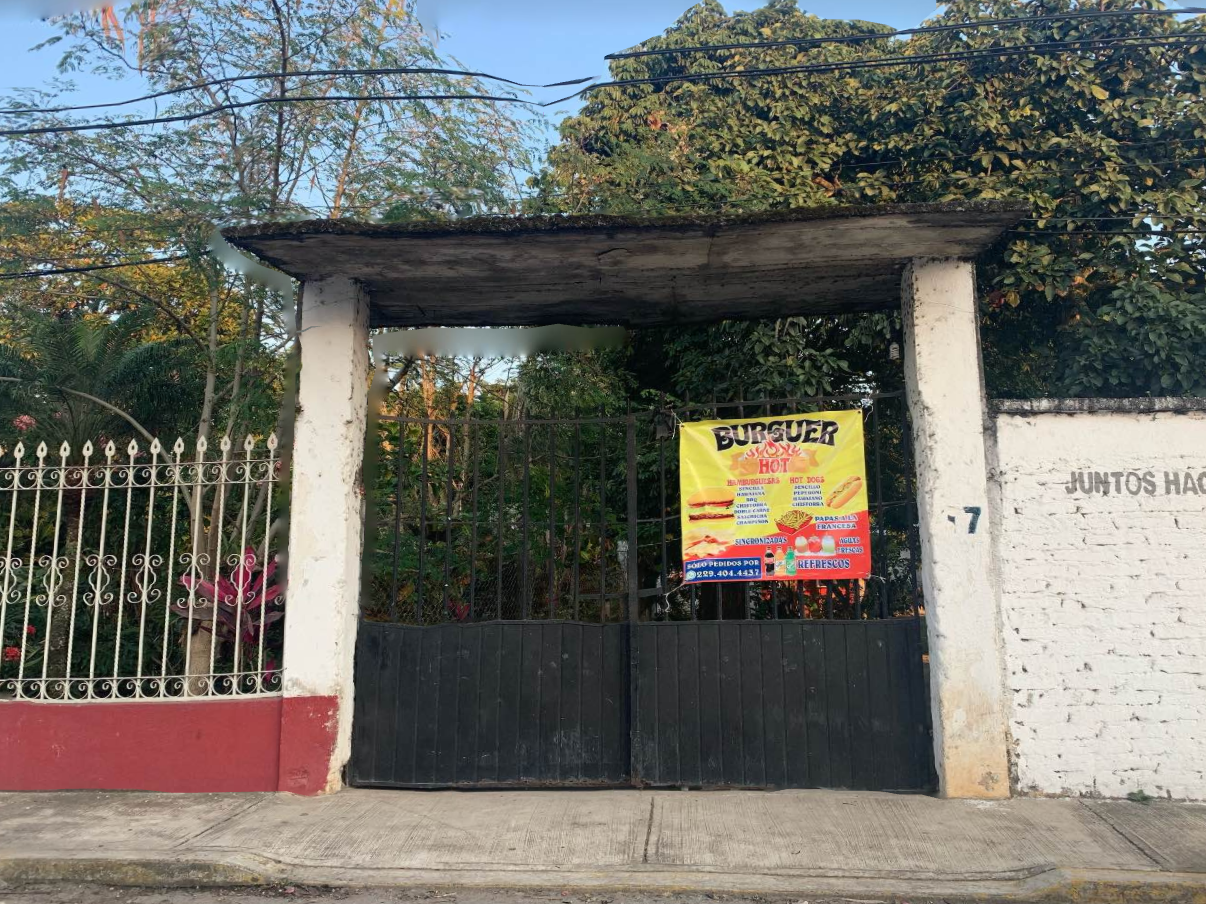 HOT BURGER: Todo casero al momento image 3