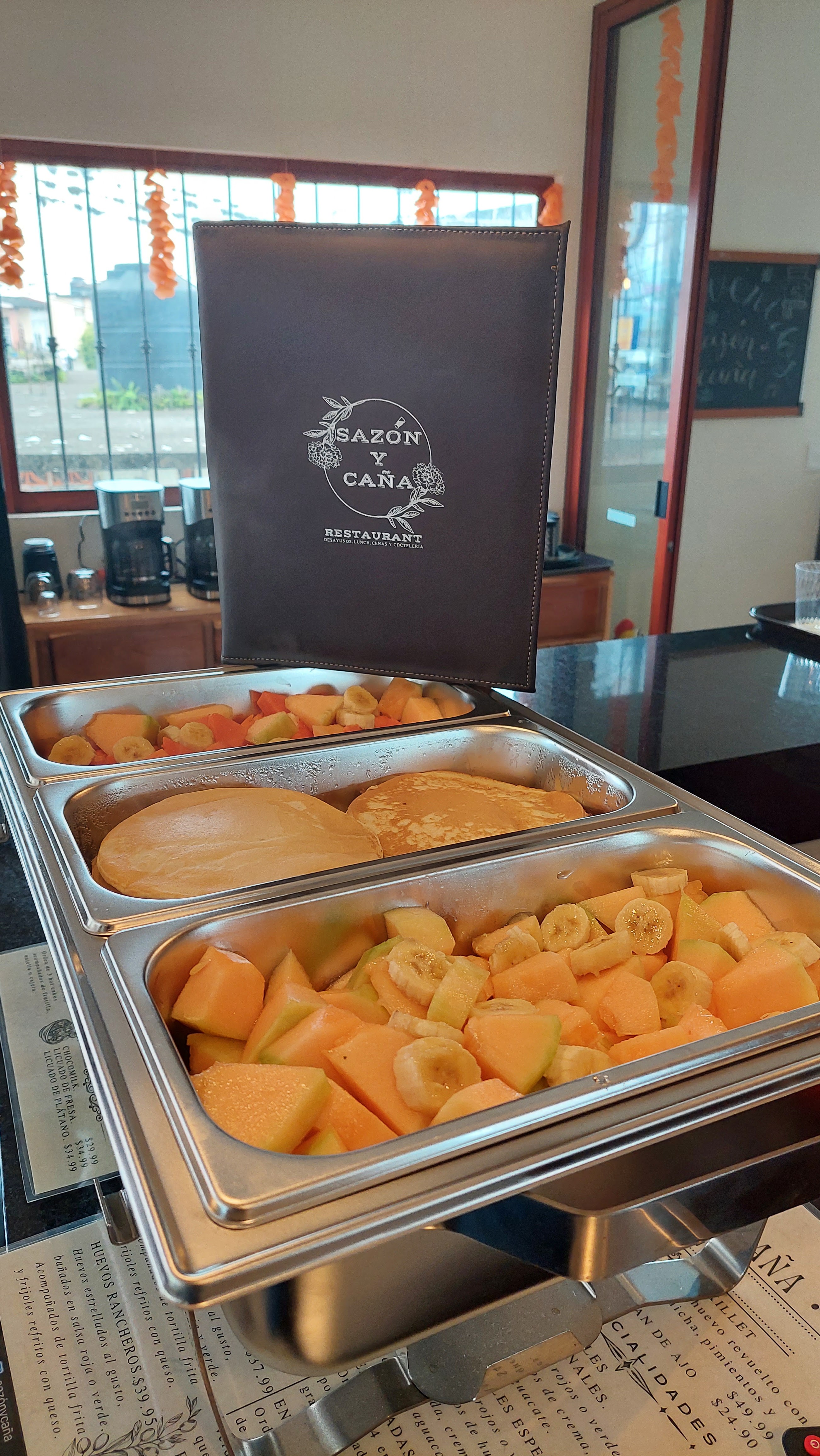 Sazón y Caña Restaurant image 10