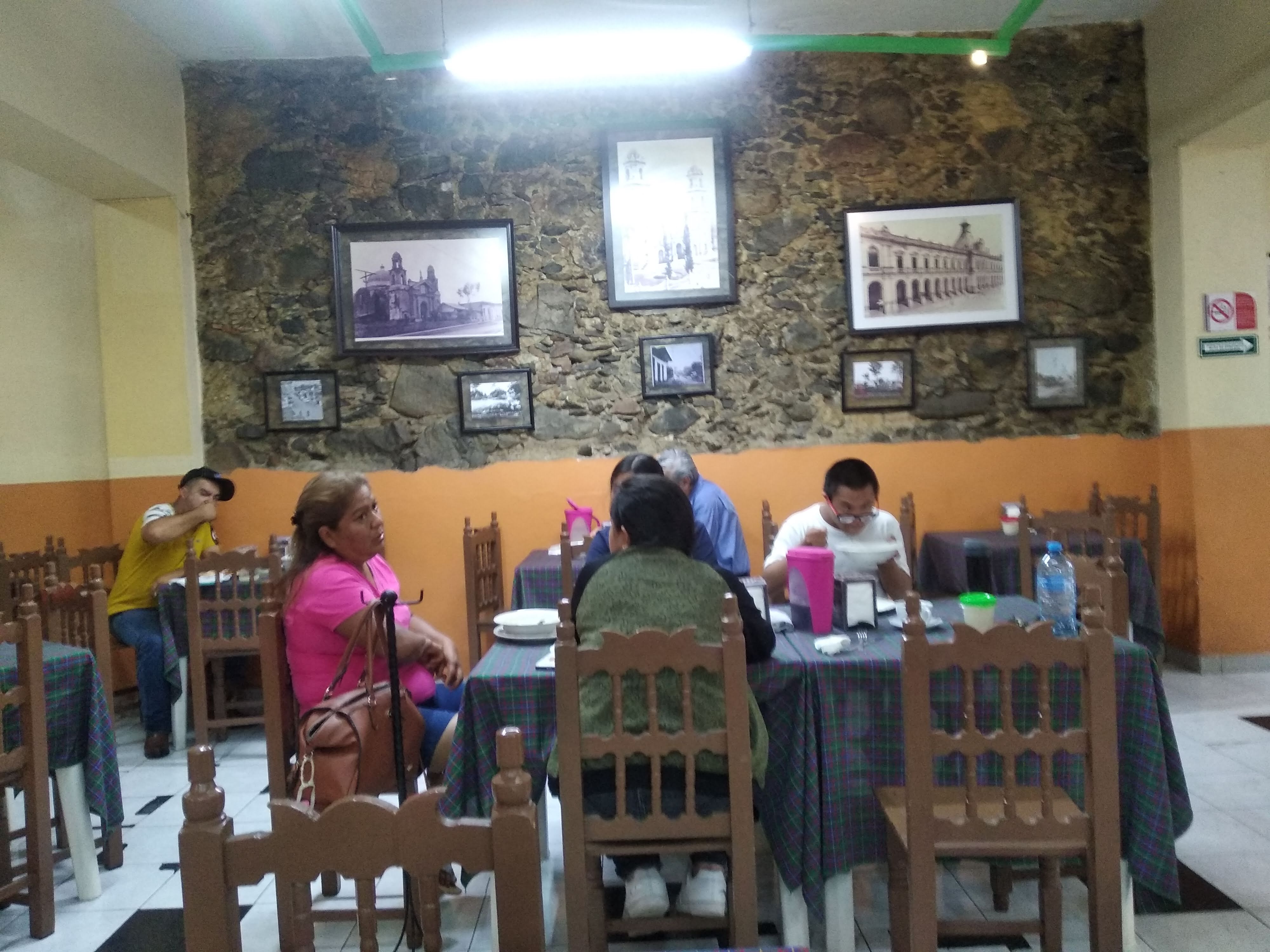 Comedor de Lilia image 6