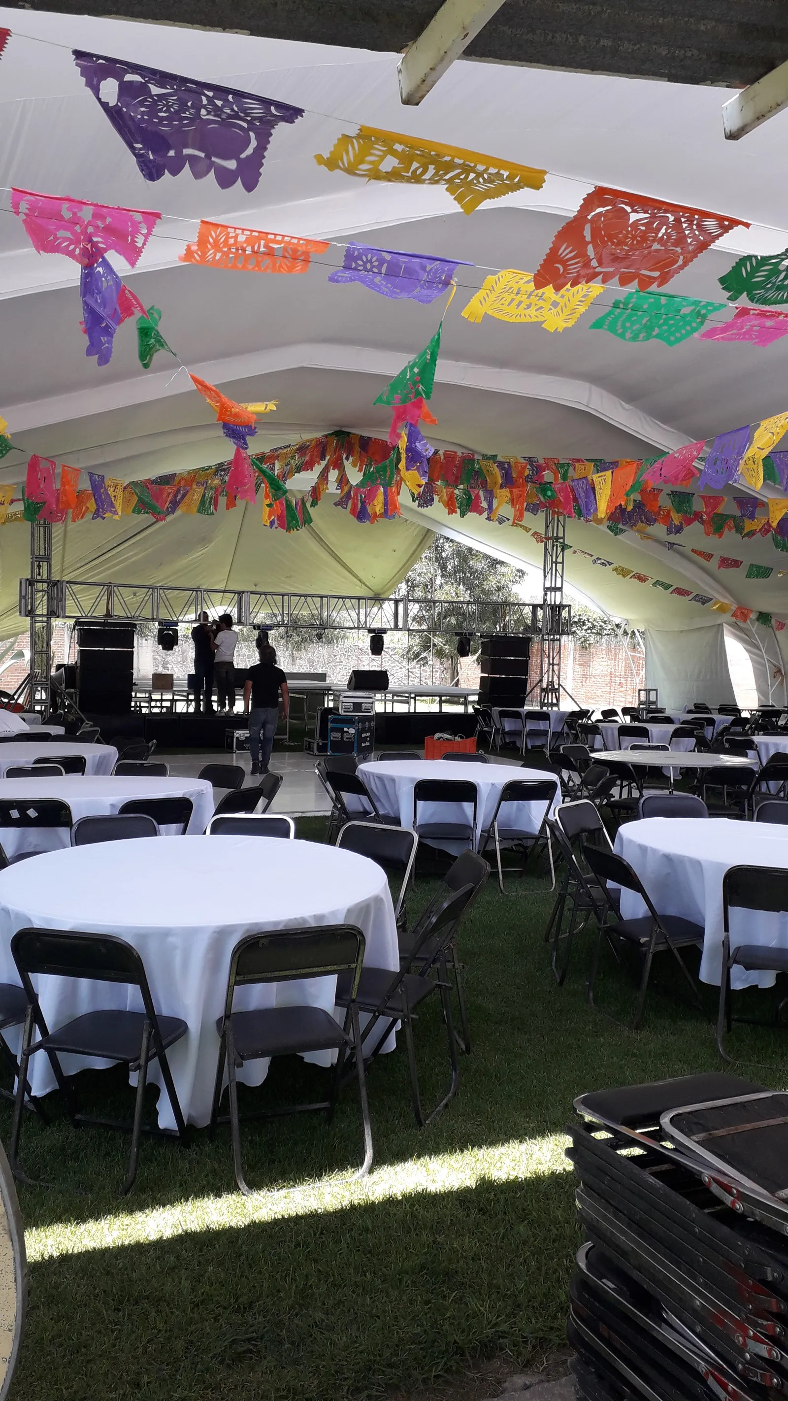 Salón y jardín de eventos "Santa María" image 1