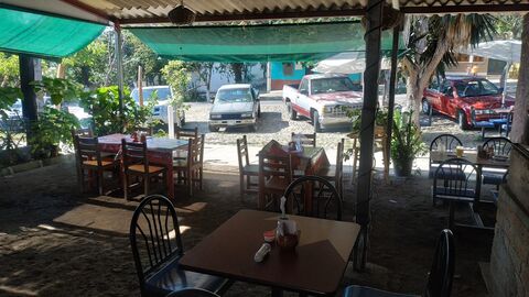 Los Guayabitos Restaurante image 1