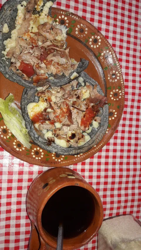 Cocina Rural Suchitlán, "Mary" image 6