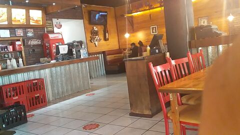 Burger Hot image 3