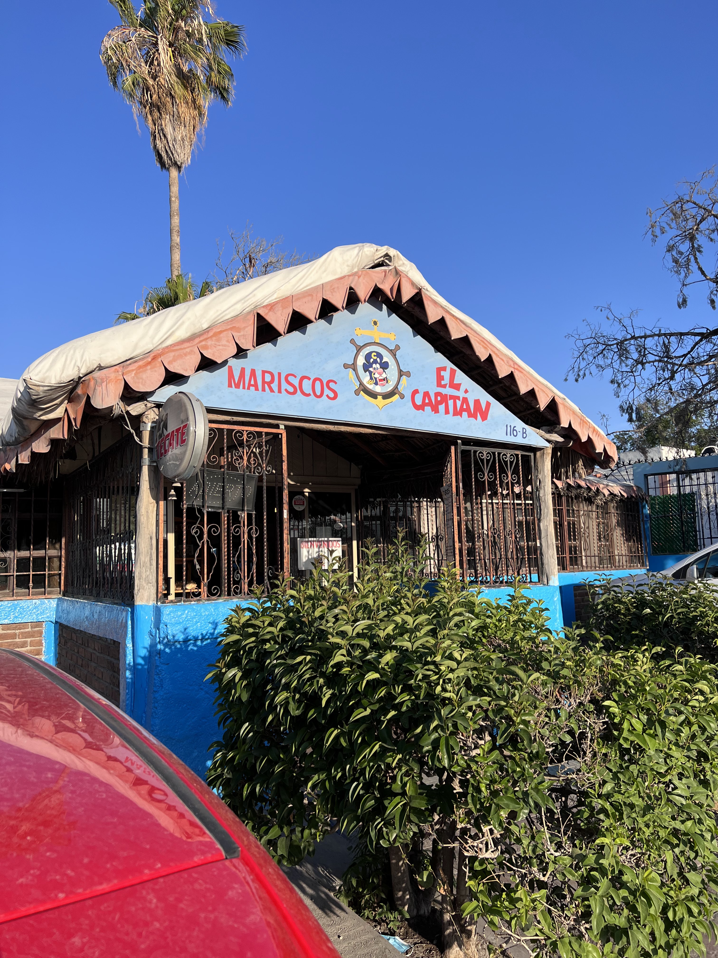 Mariscos El Capitán image 1