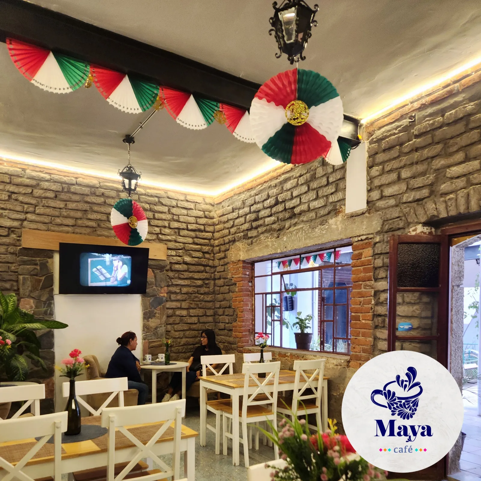 Maya Café image 1