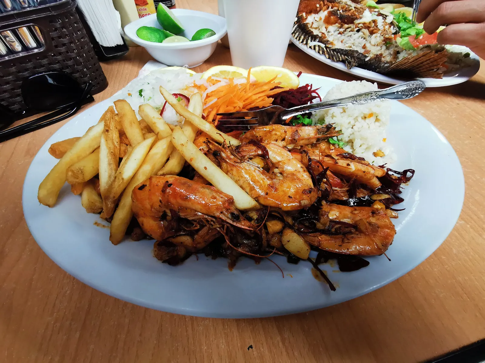 Pescados Y Mariscos Cortes image 9
