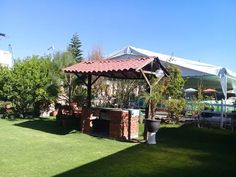 Salon Jardin Los Alcanfores image 2