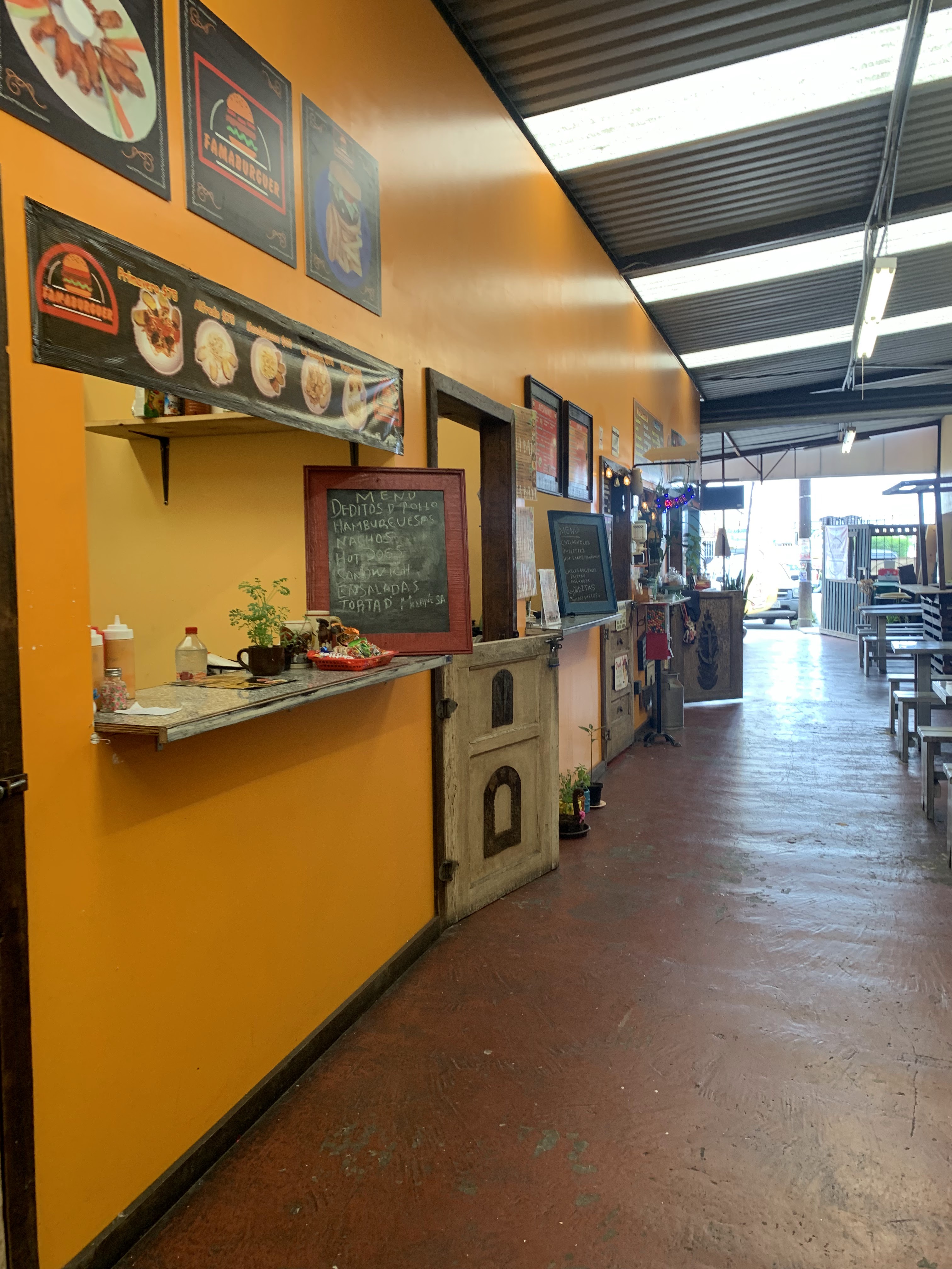 La Avenida Cocina Urbana image 4