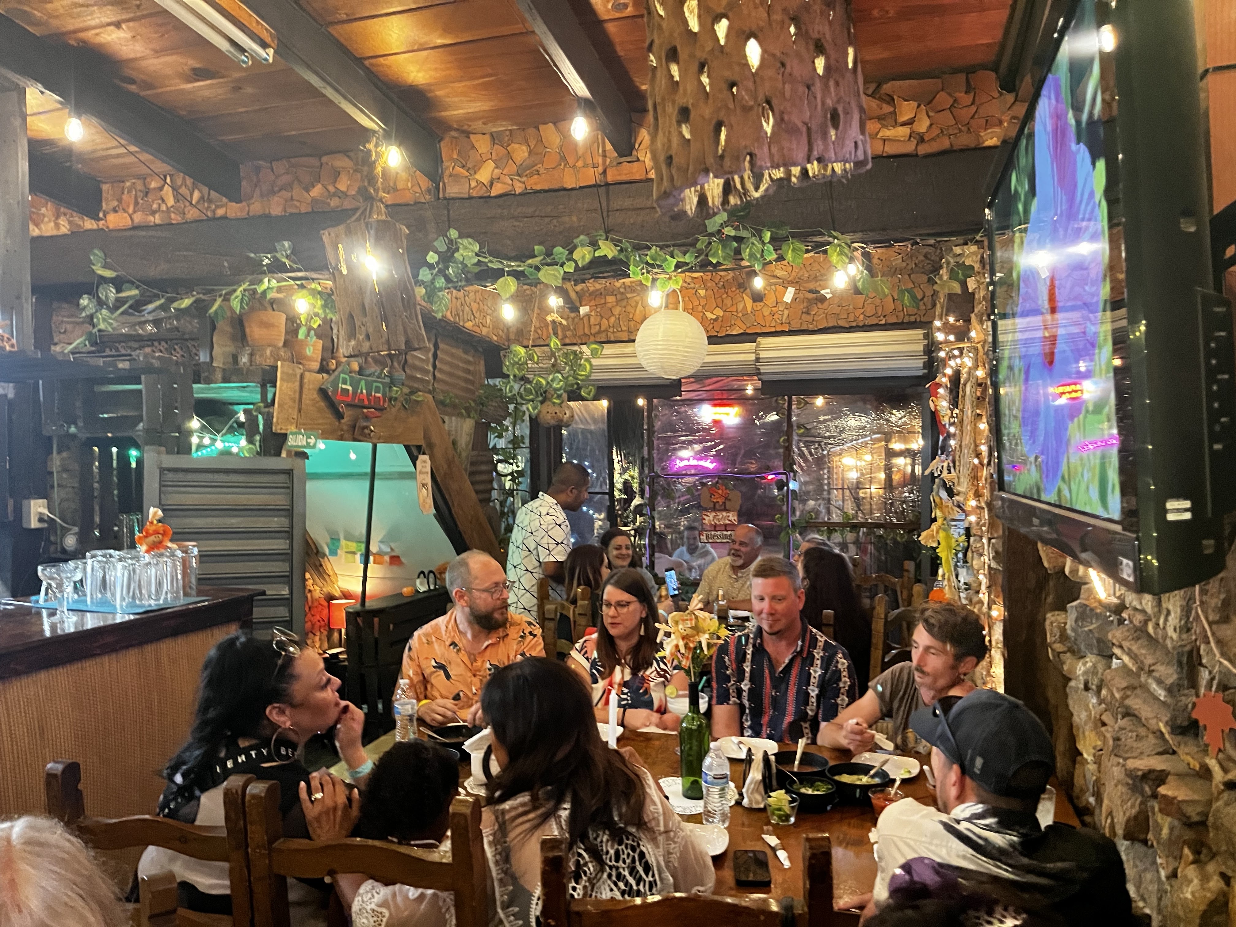 La Carreta Restaurant image 4