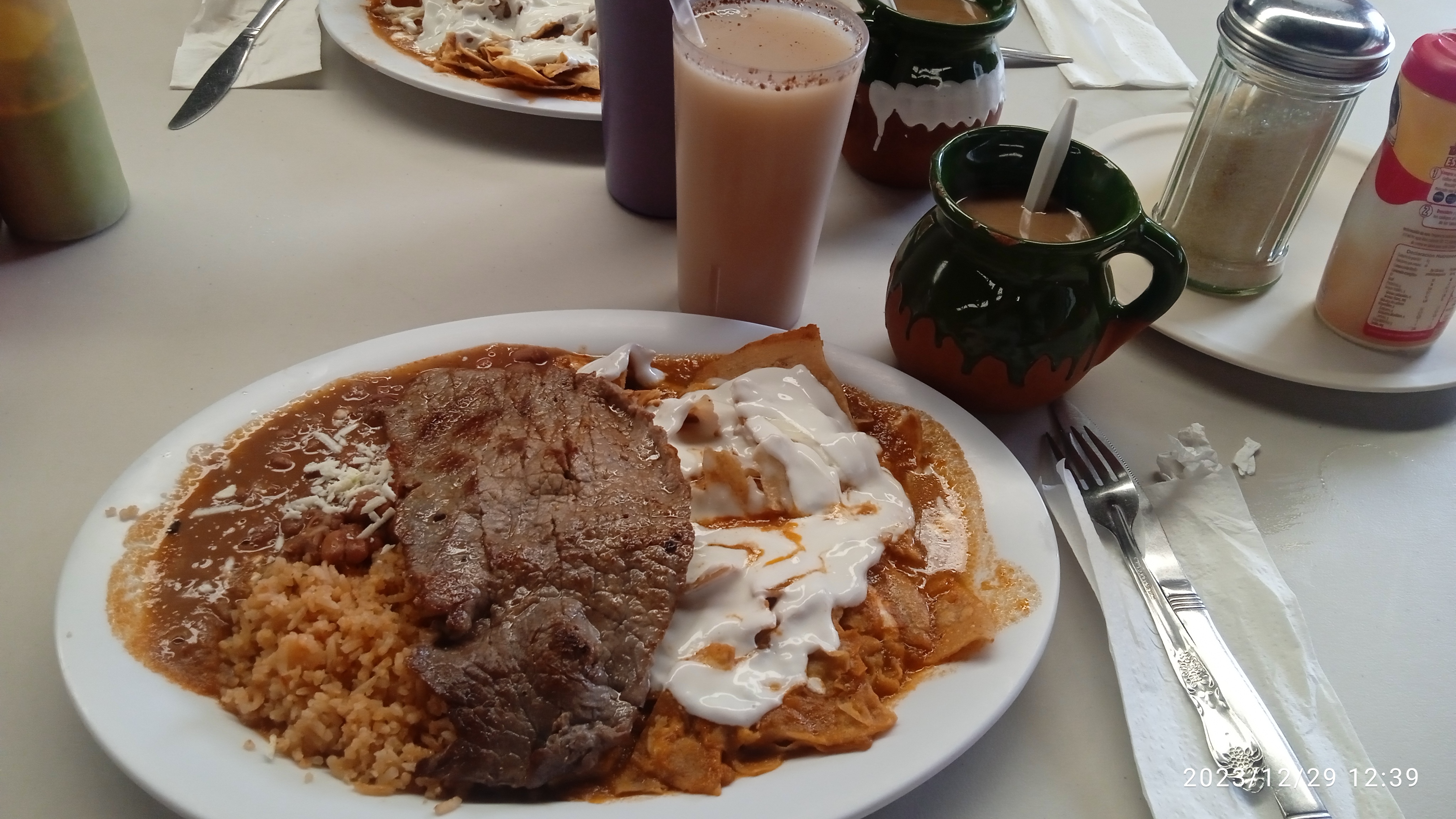 La Esquinita Restaurante image 3