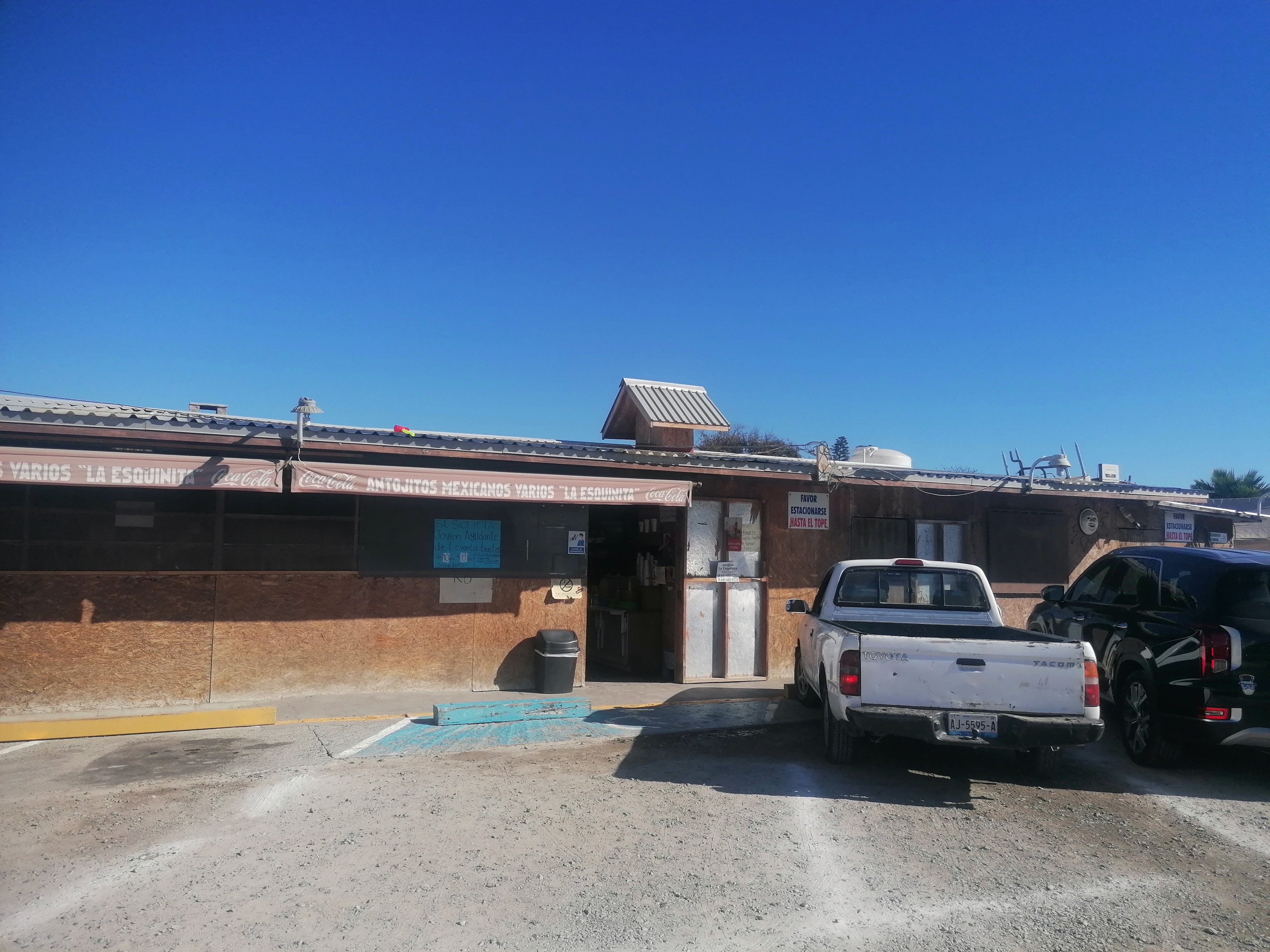 La Esquinita Restaurante image 9