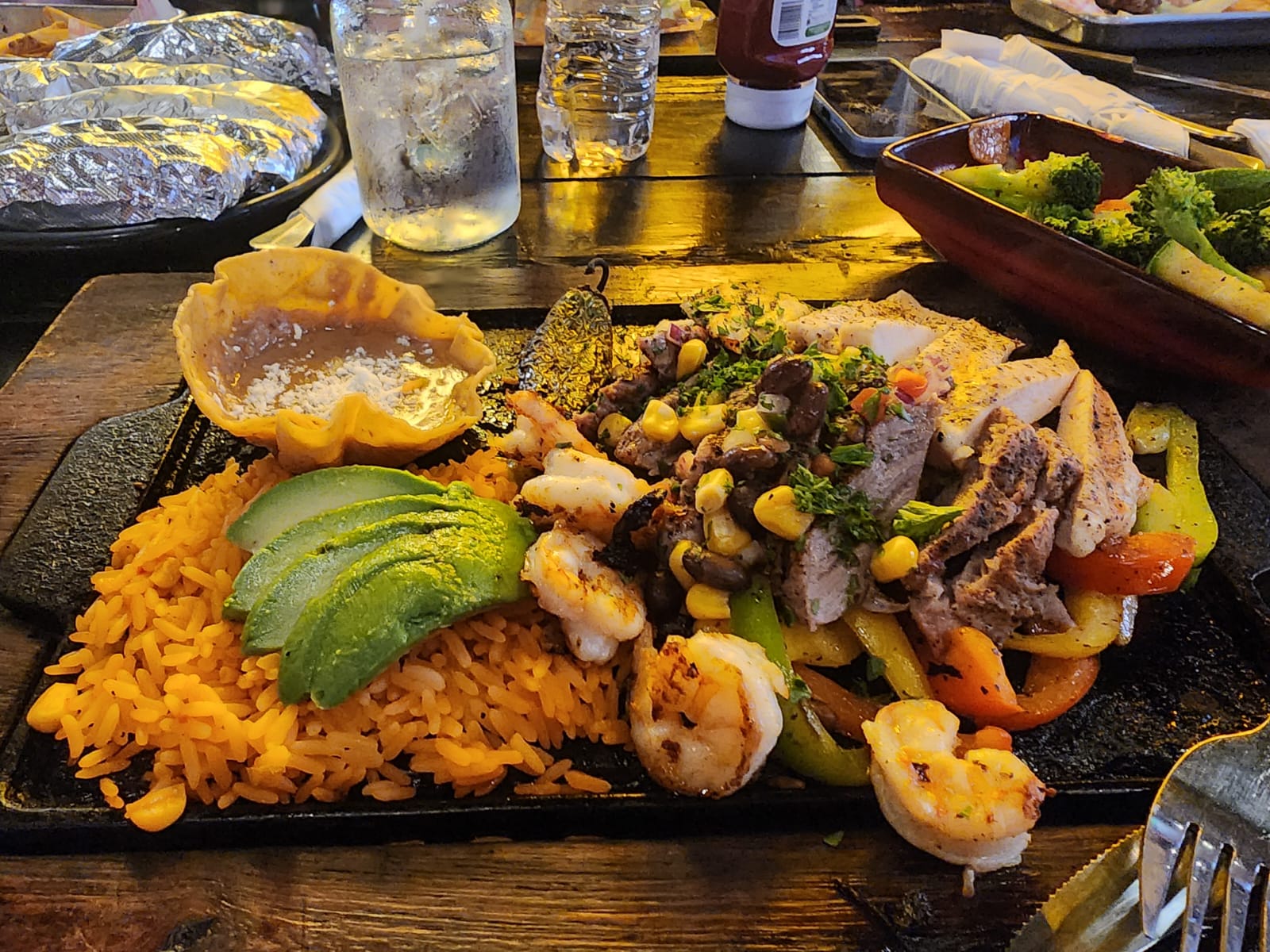 Applebee's Rosarito image 10