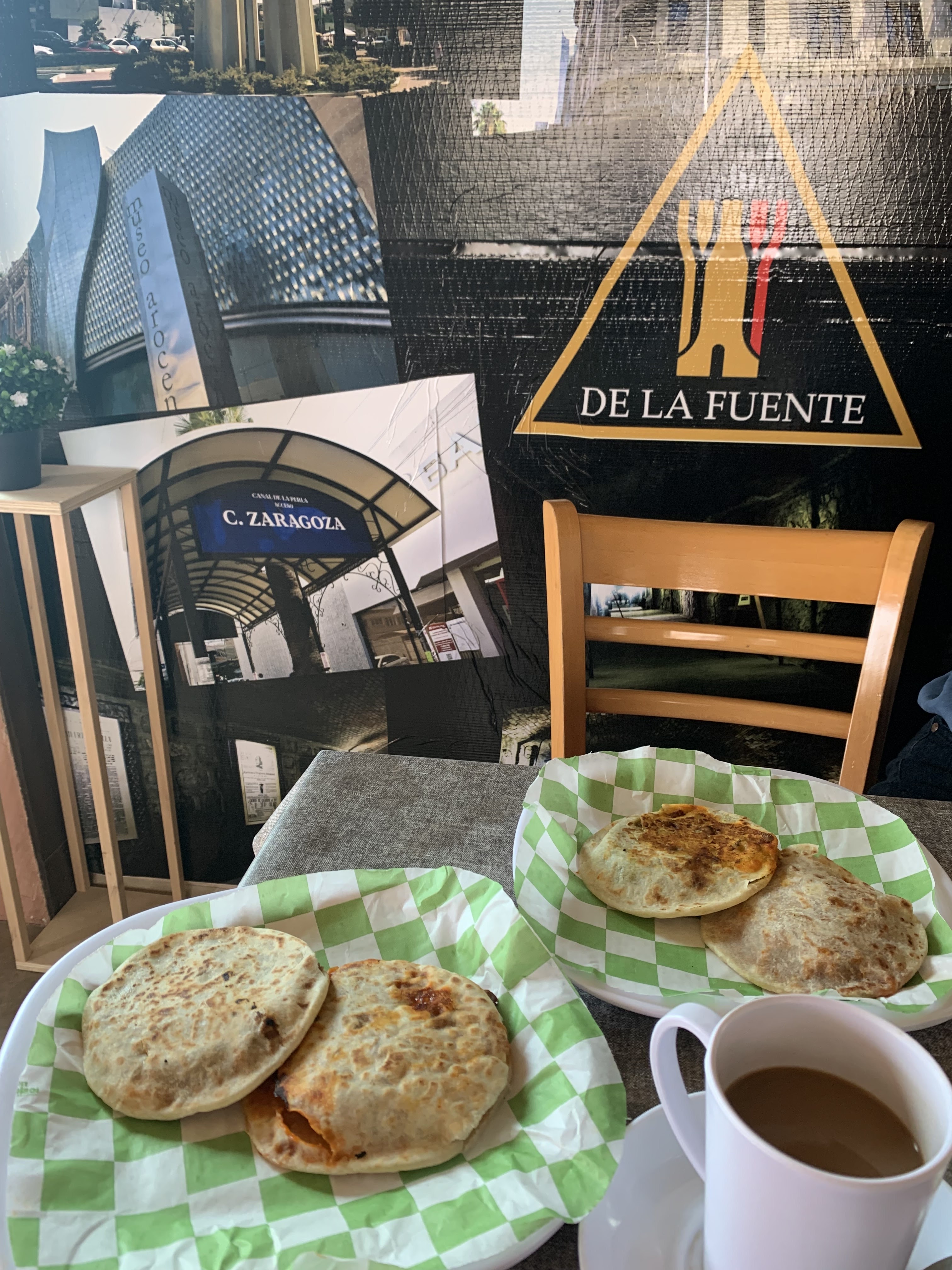 Resturant Gorditas De La Fuente image 2