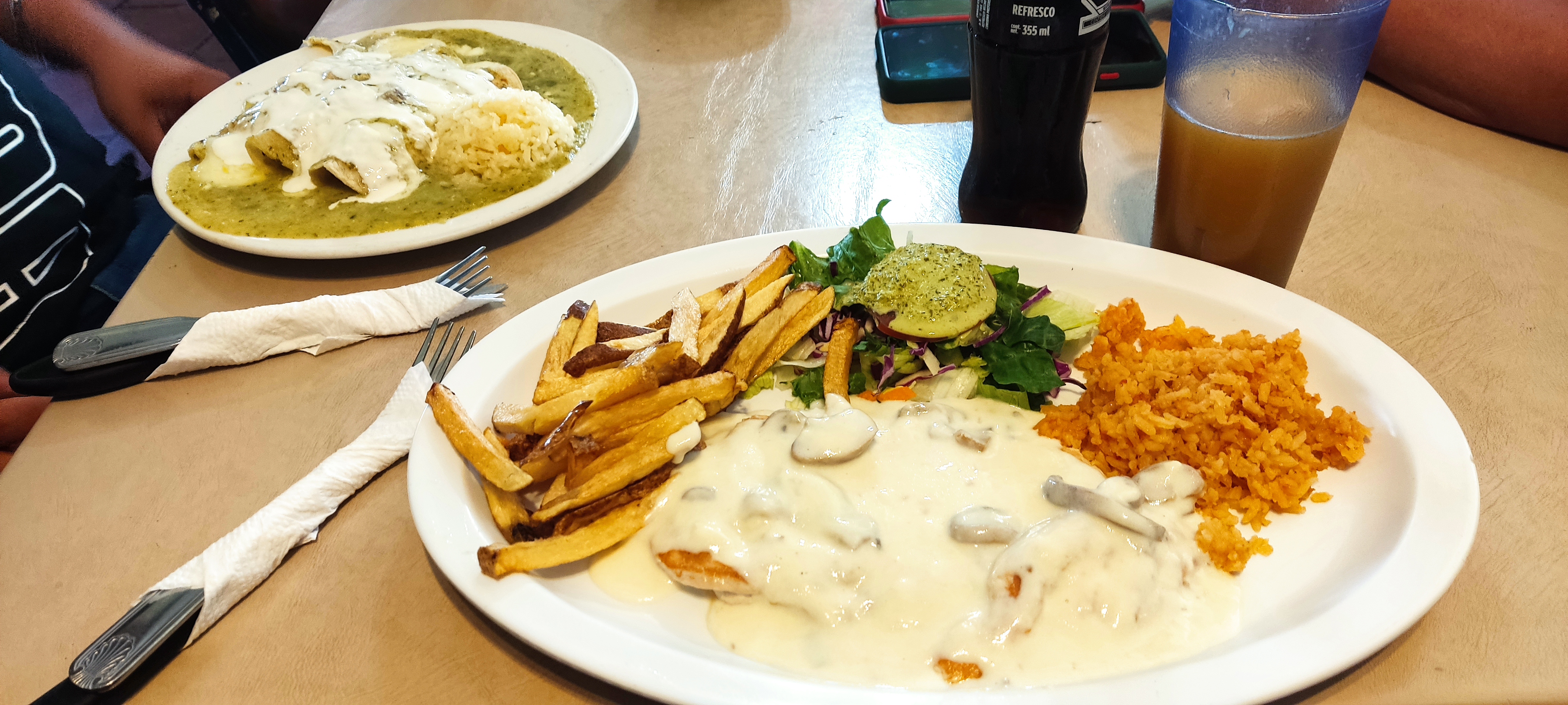 4 Milpas Restaurant image 2