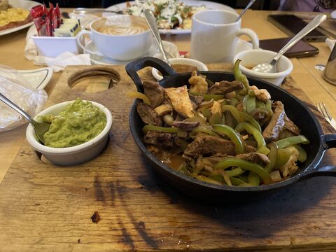 El Antojo image 5
