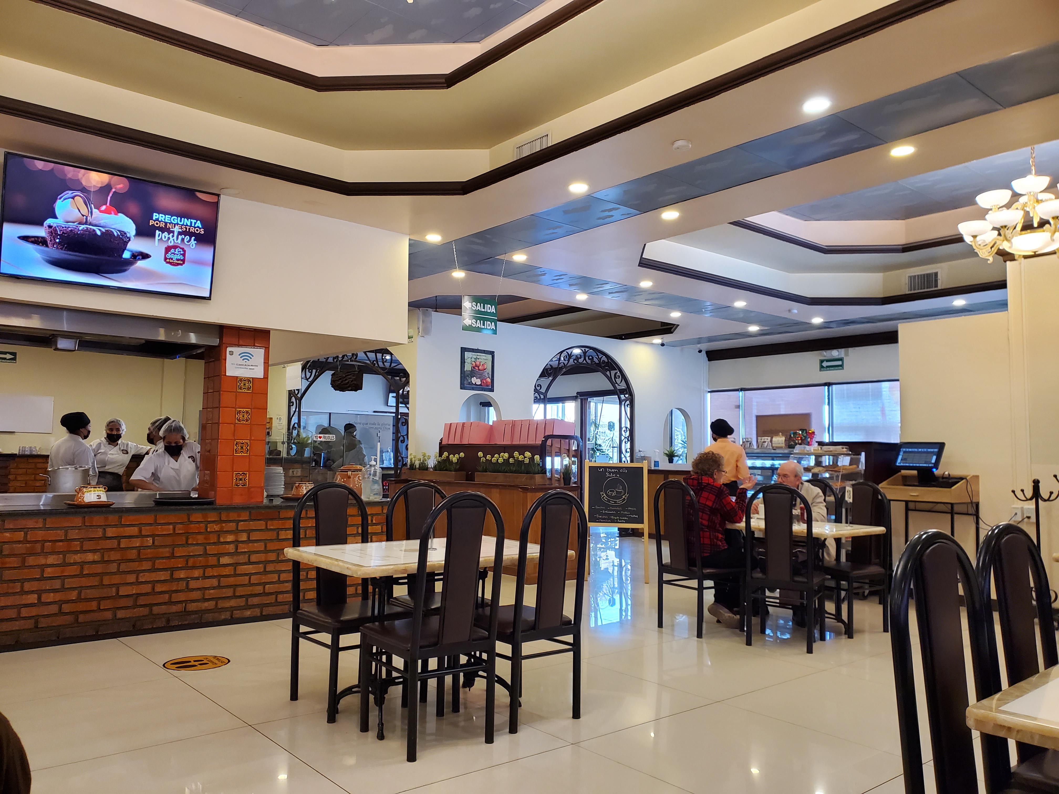 El Sazón de los Abuelos image 4