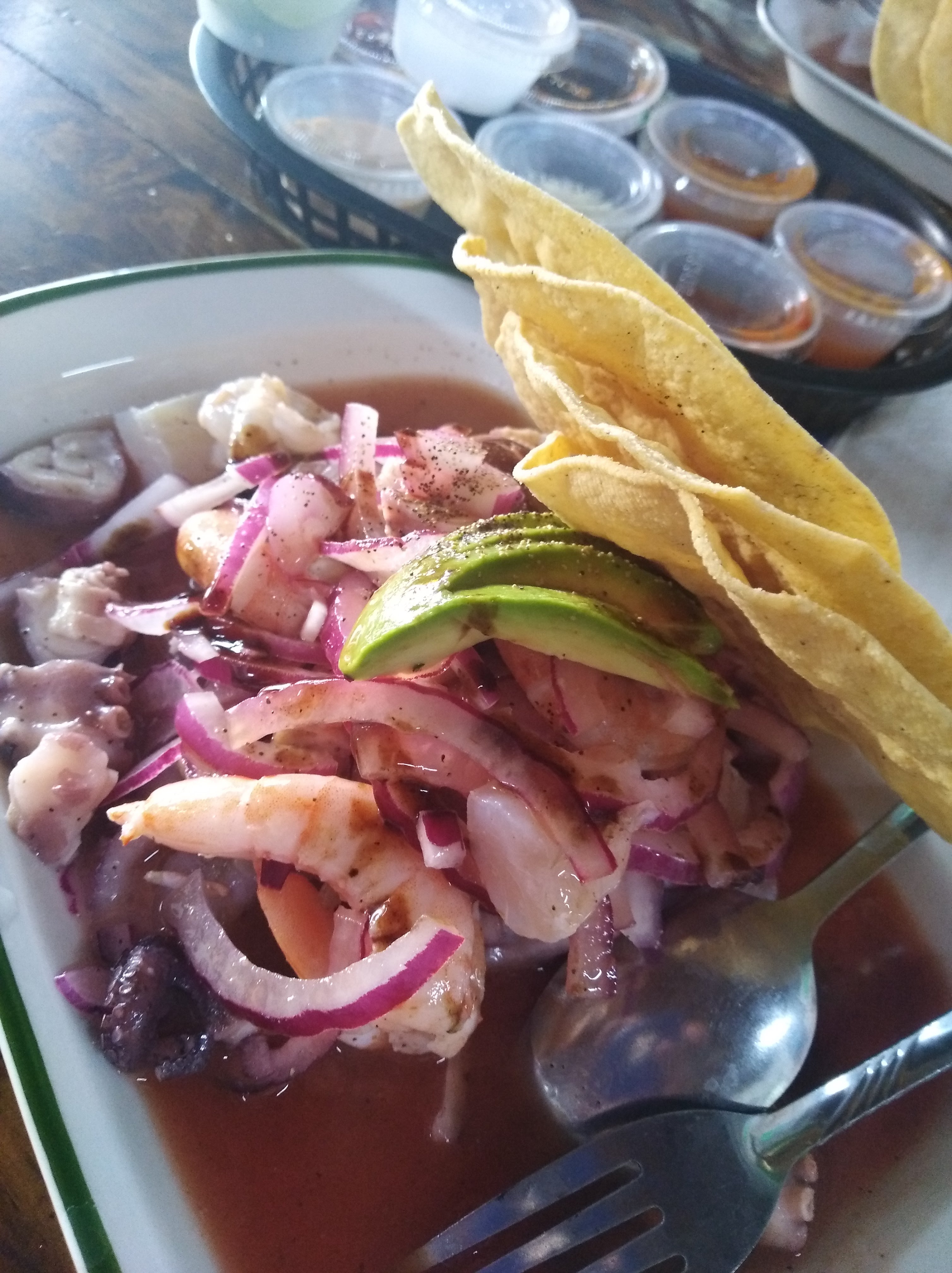 La Cevichería Tecate image 8