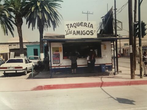 Taquería Los Amigos 2 image 1