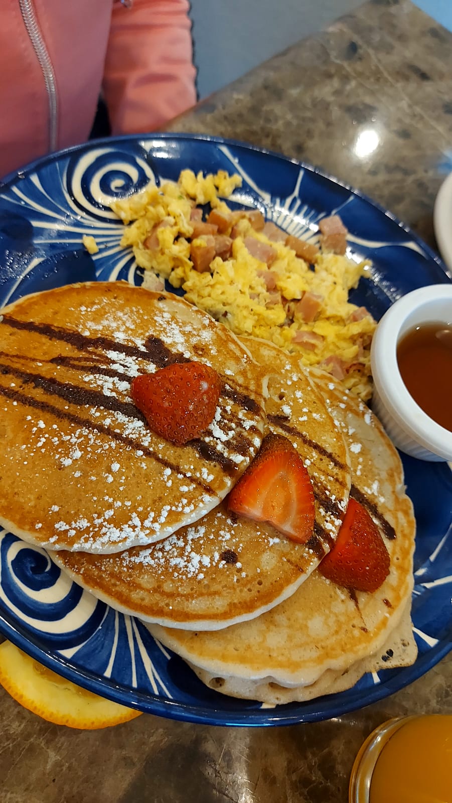 El Mezquite Restaurante image 10