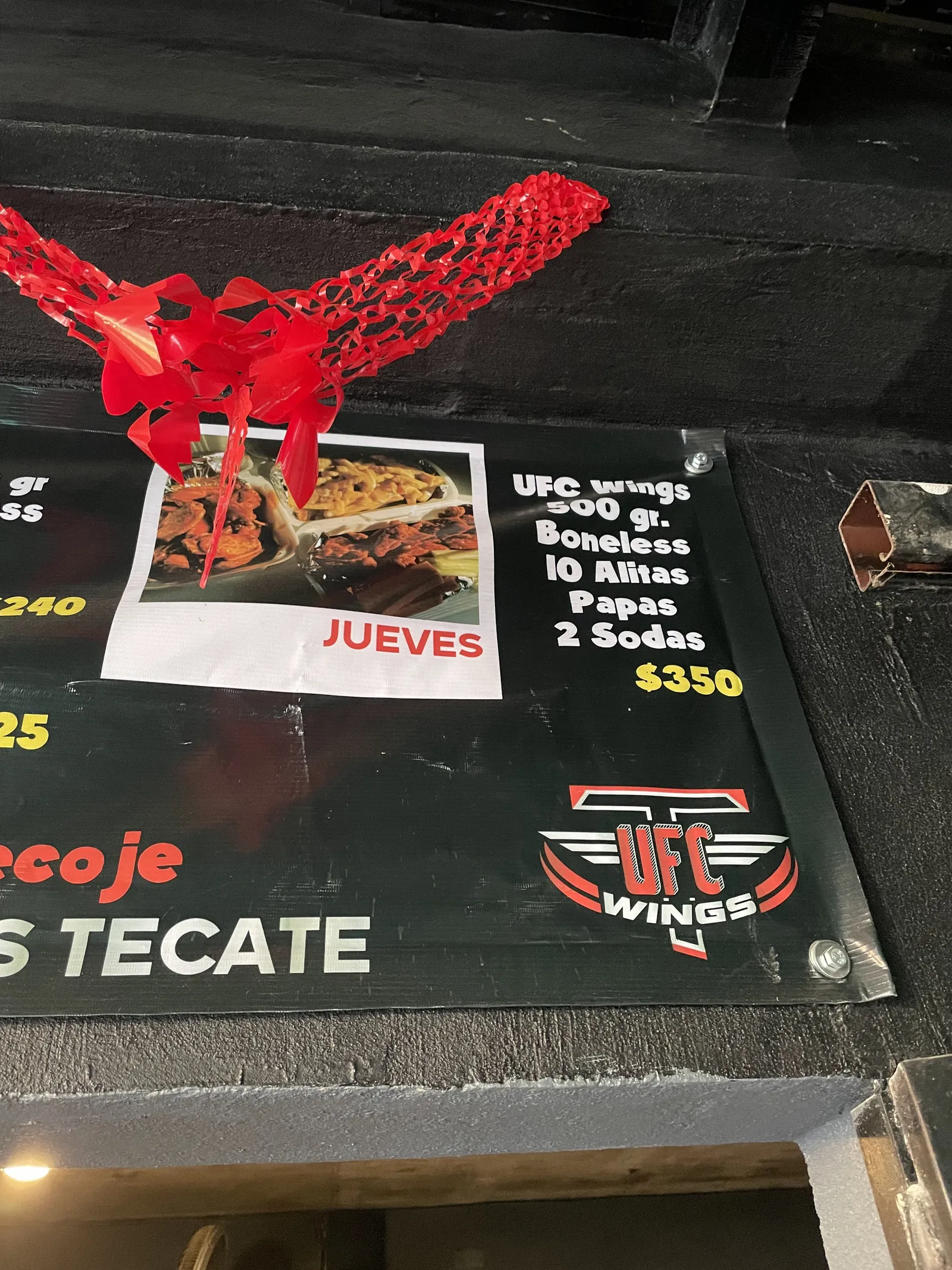 UFC Wings image 7