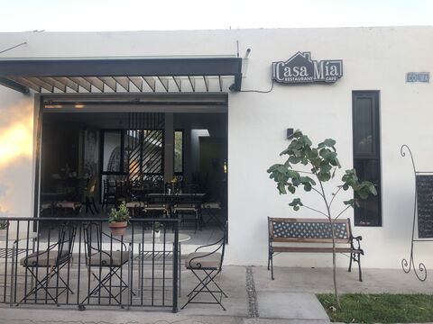CASA MÍA RESTAURANT & CAFE image 1