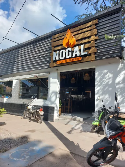 Restaurante Nogal Grill image 1