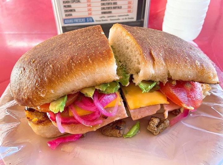 TORTAS EL CACHETON image 3