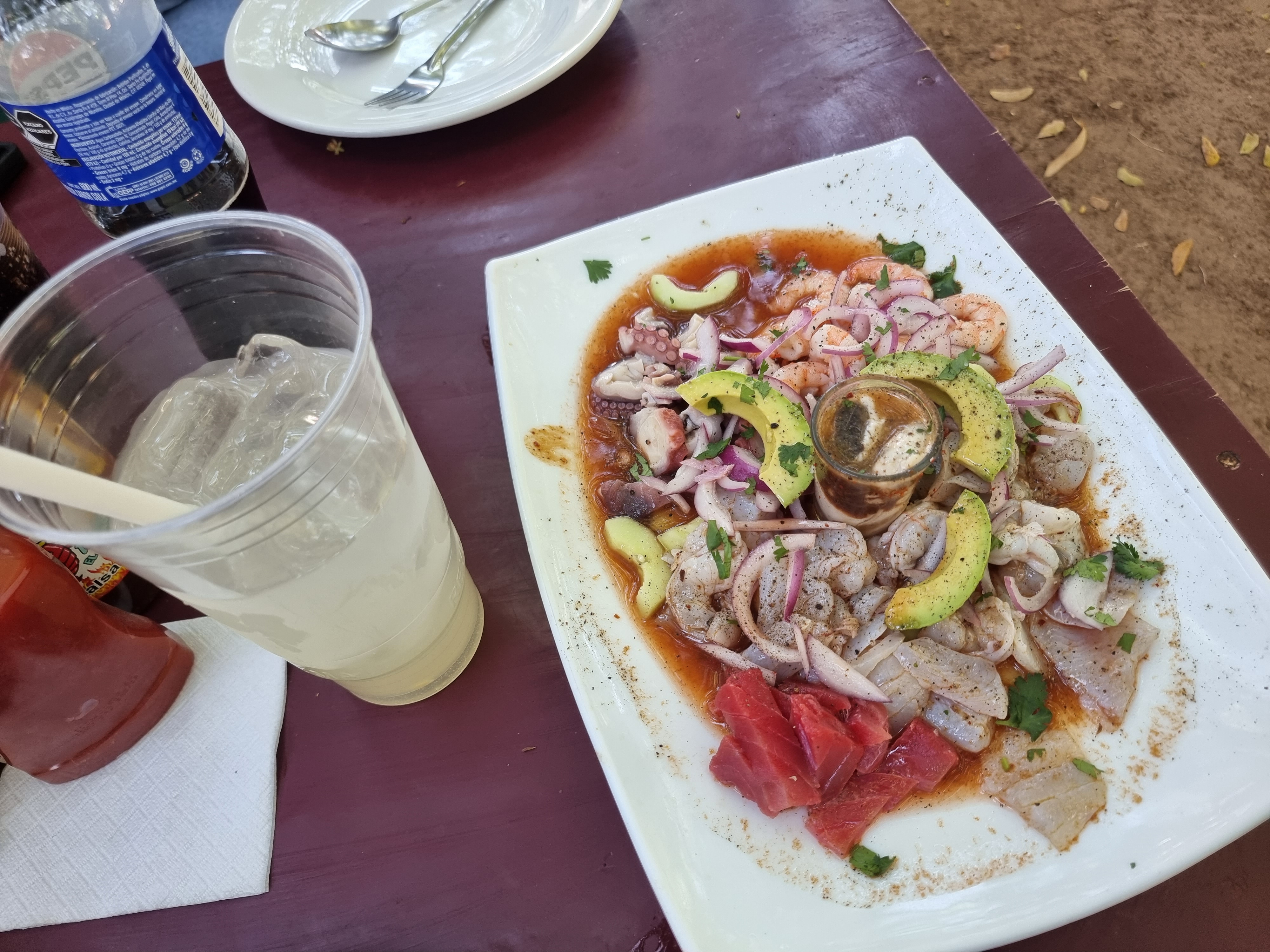 Mariscos El Tanque image 4