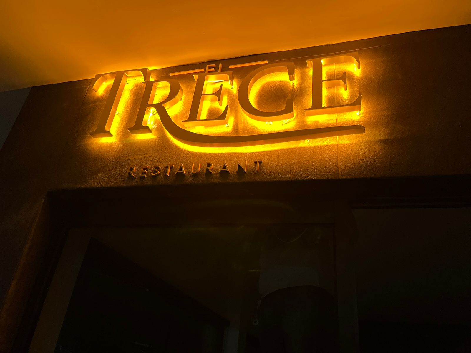 El Trece Restaurant image 2