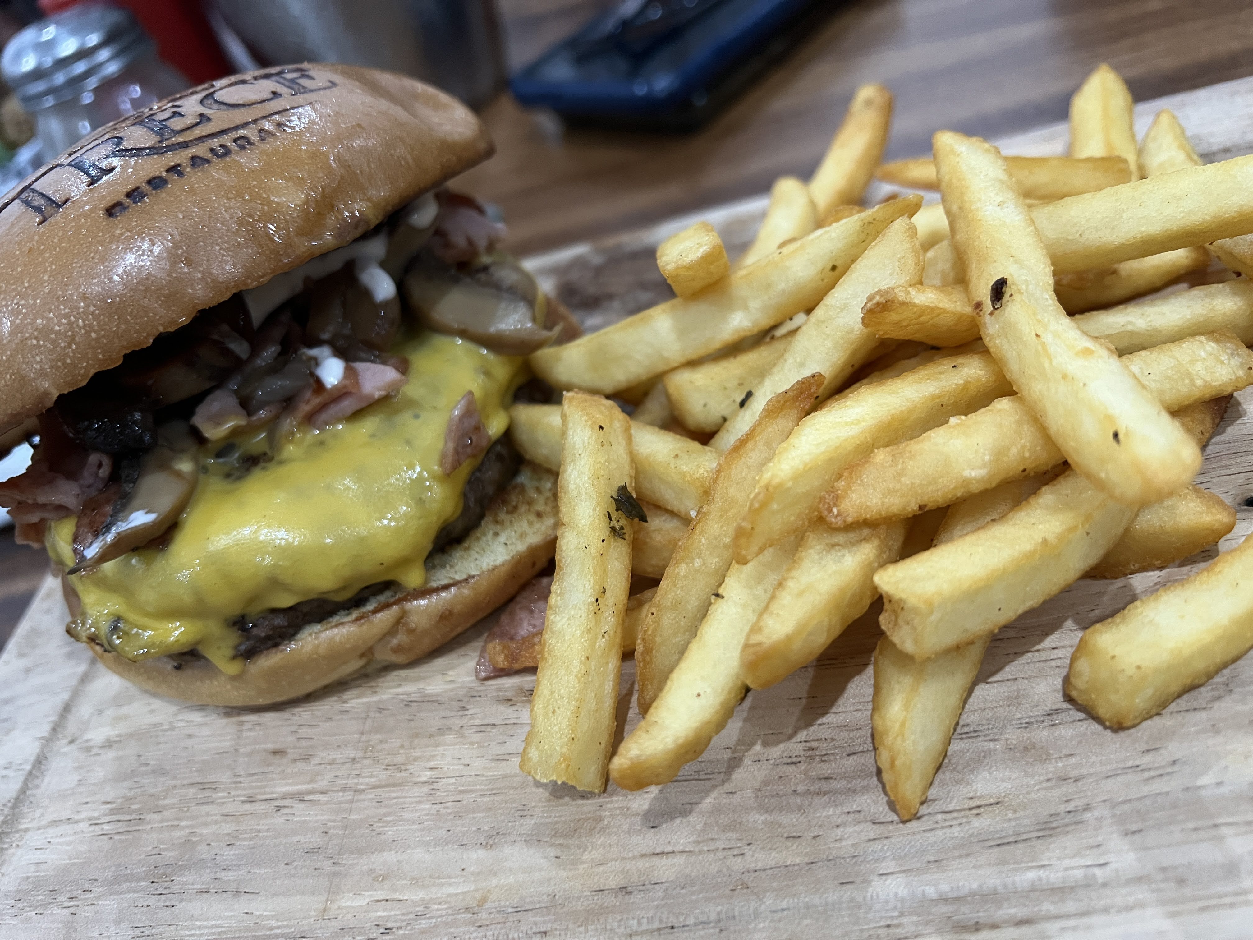 El Trece Restaurant image 7