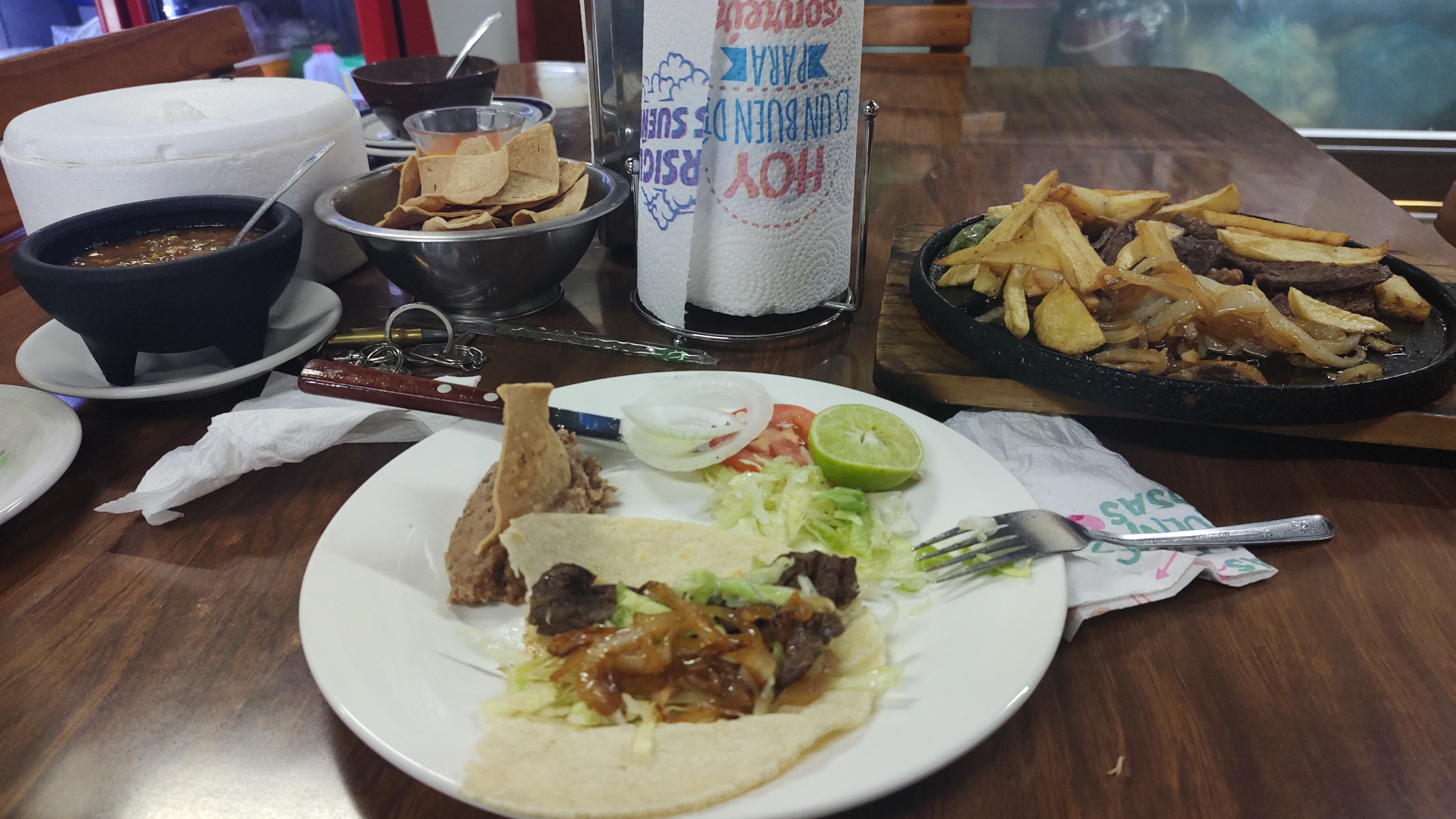 Restaurant "Avenida" image 2