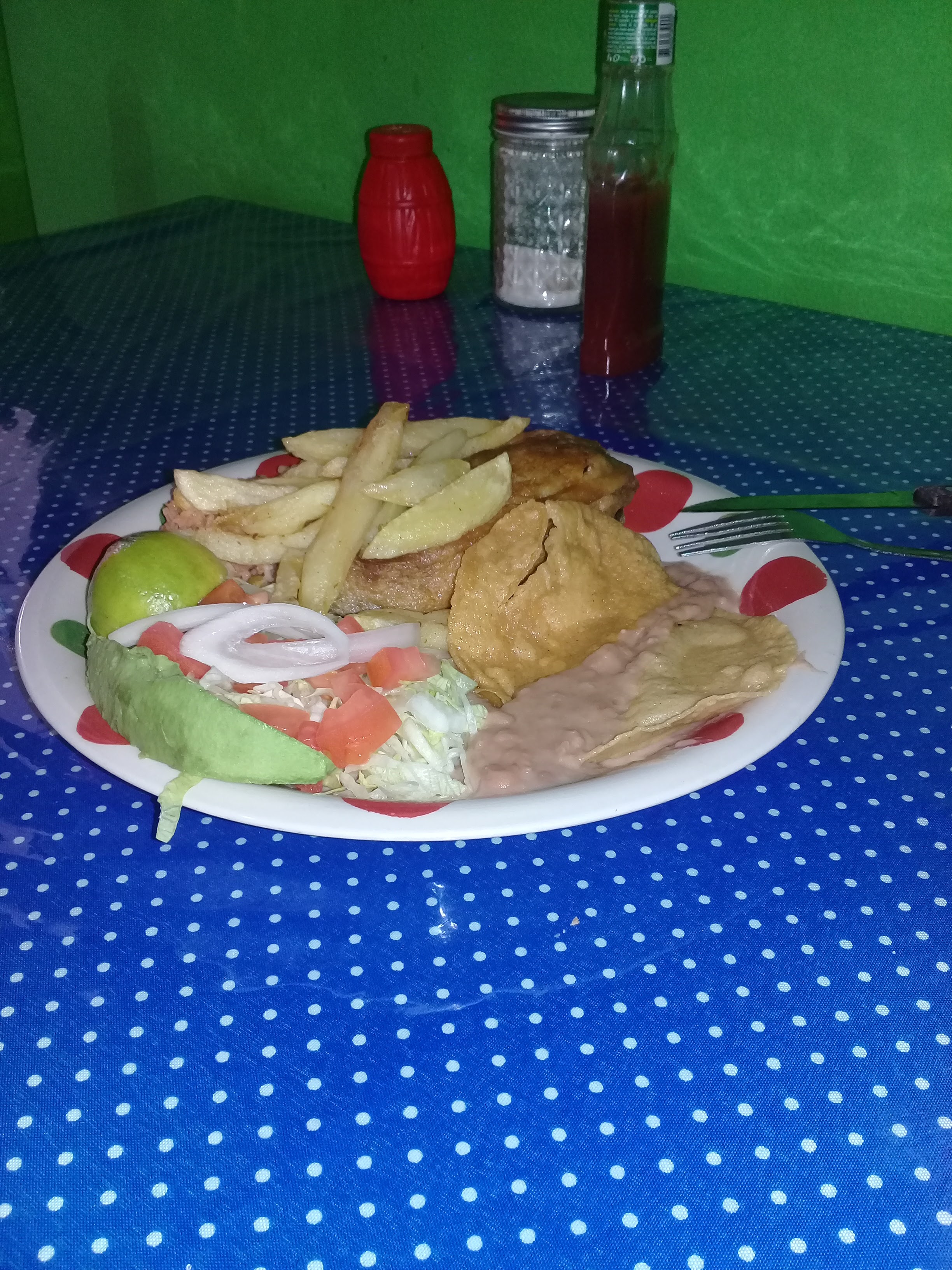 Doña Raquel image 10