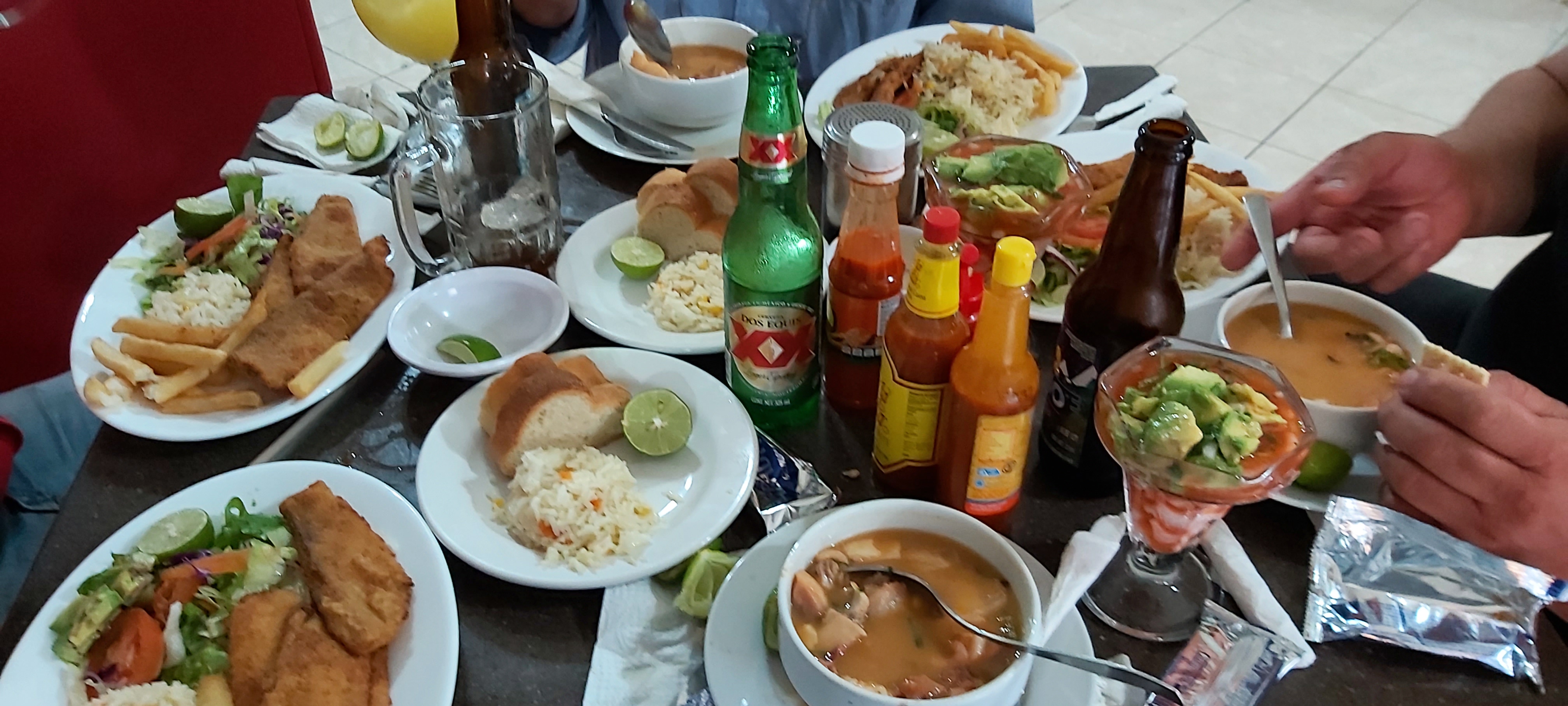 Mariscos el Bucanero image 1