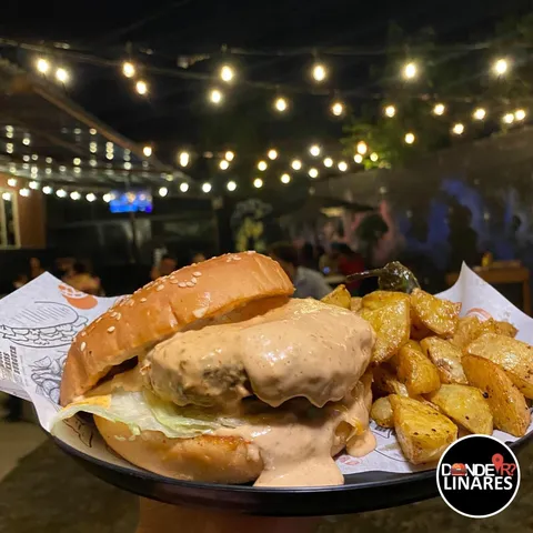 Doon Kriss Burguers image 2
