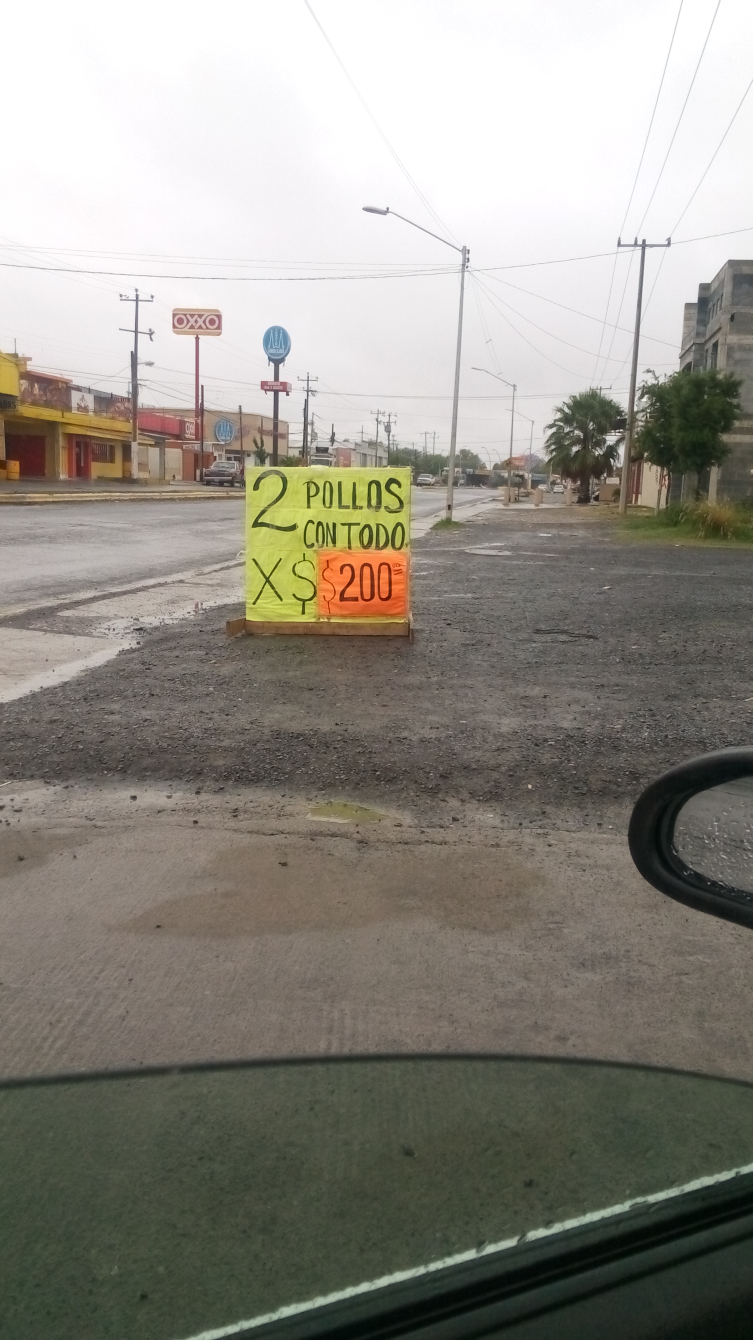 Pollos Y Carnes Asadas "El Gavilan" image 5