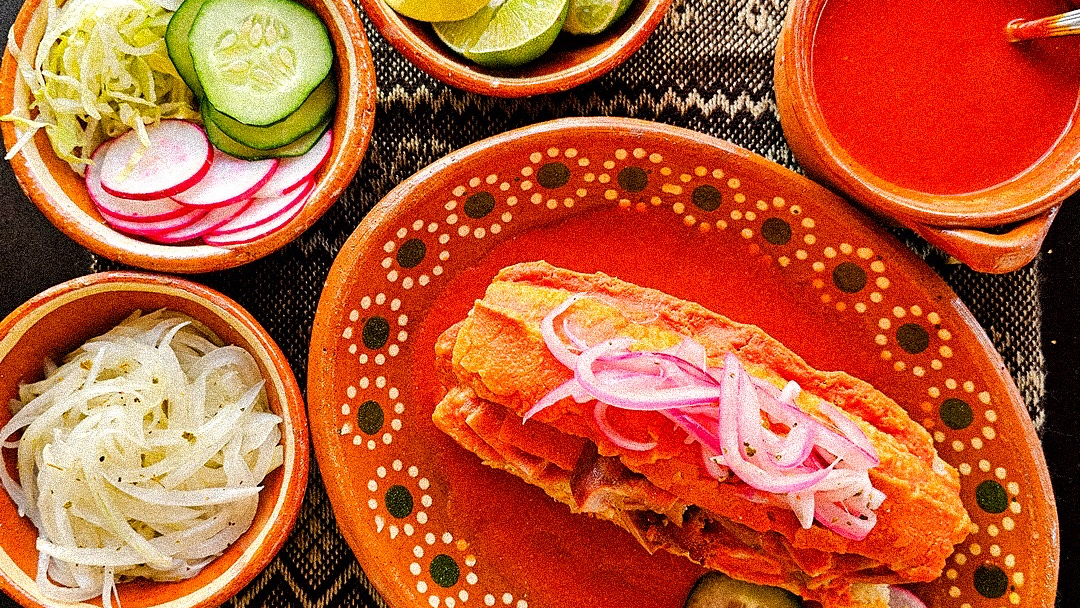 Tortas Ahogadas - el Lechón Talachón image 2