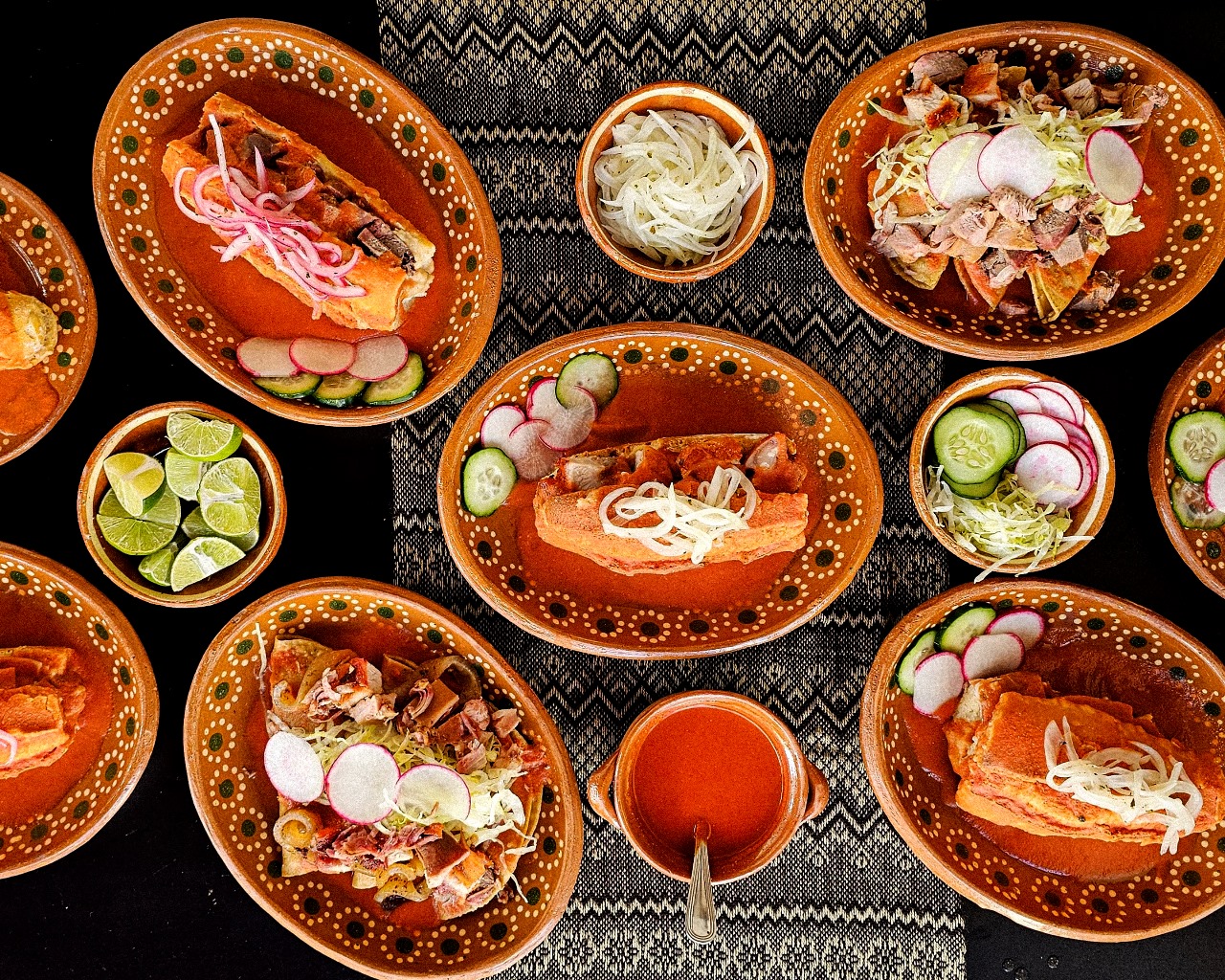 Tortas Ahogadas - el Lechón Talachón image 3