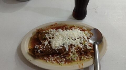 Cenaduria Martinez image 1