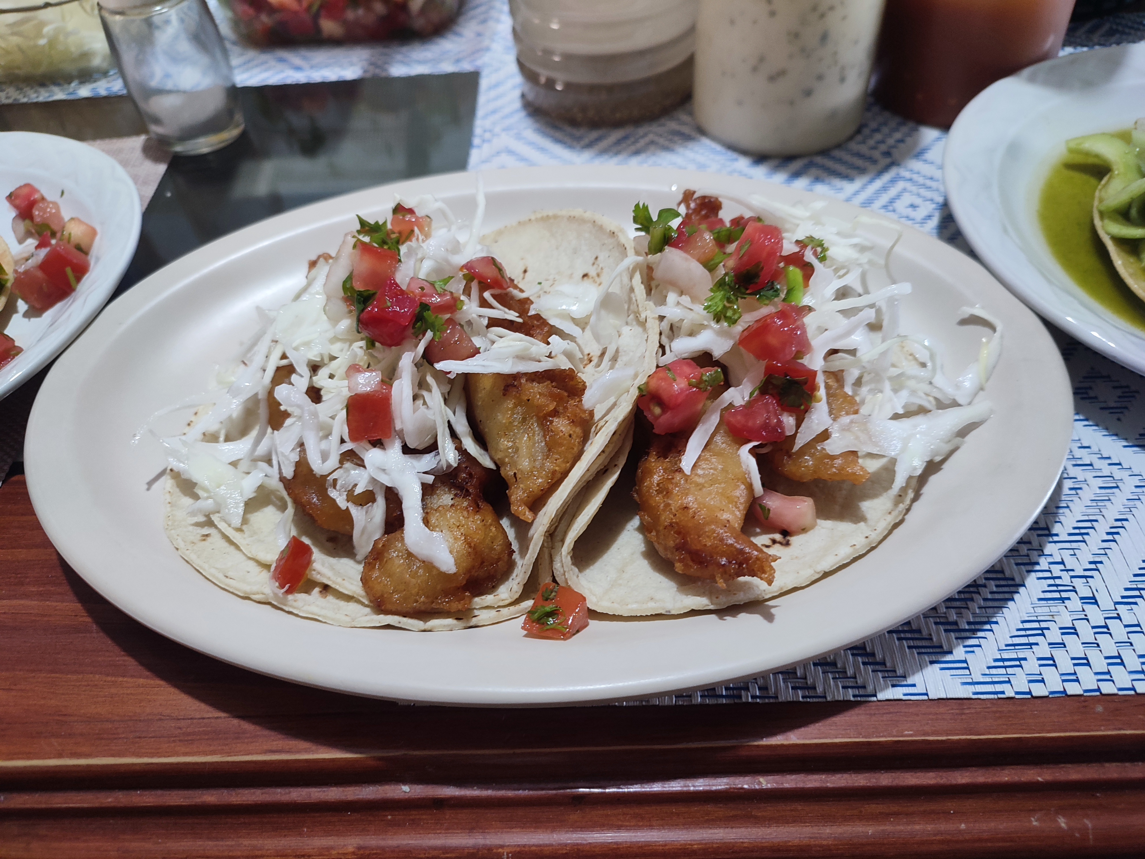 Tacos de cámaron y pescado el chino image 2
