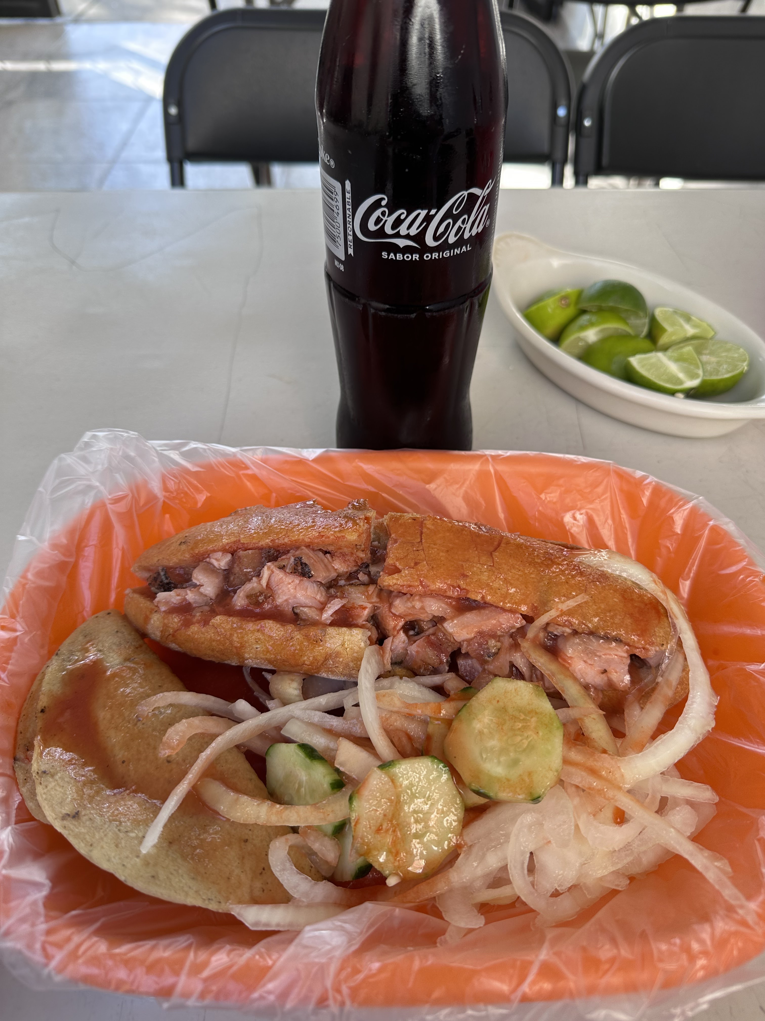 Tortas Ahogadas El Tío image 1